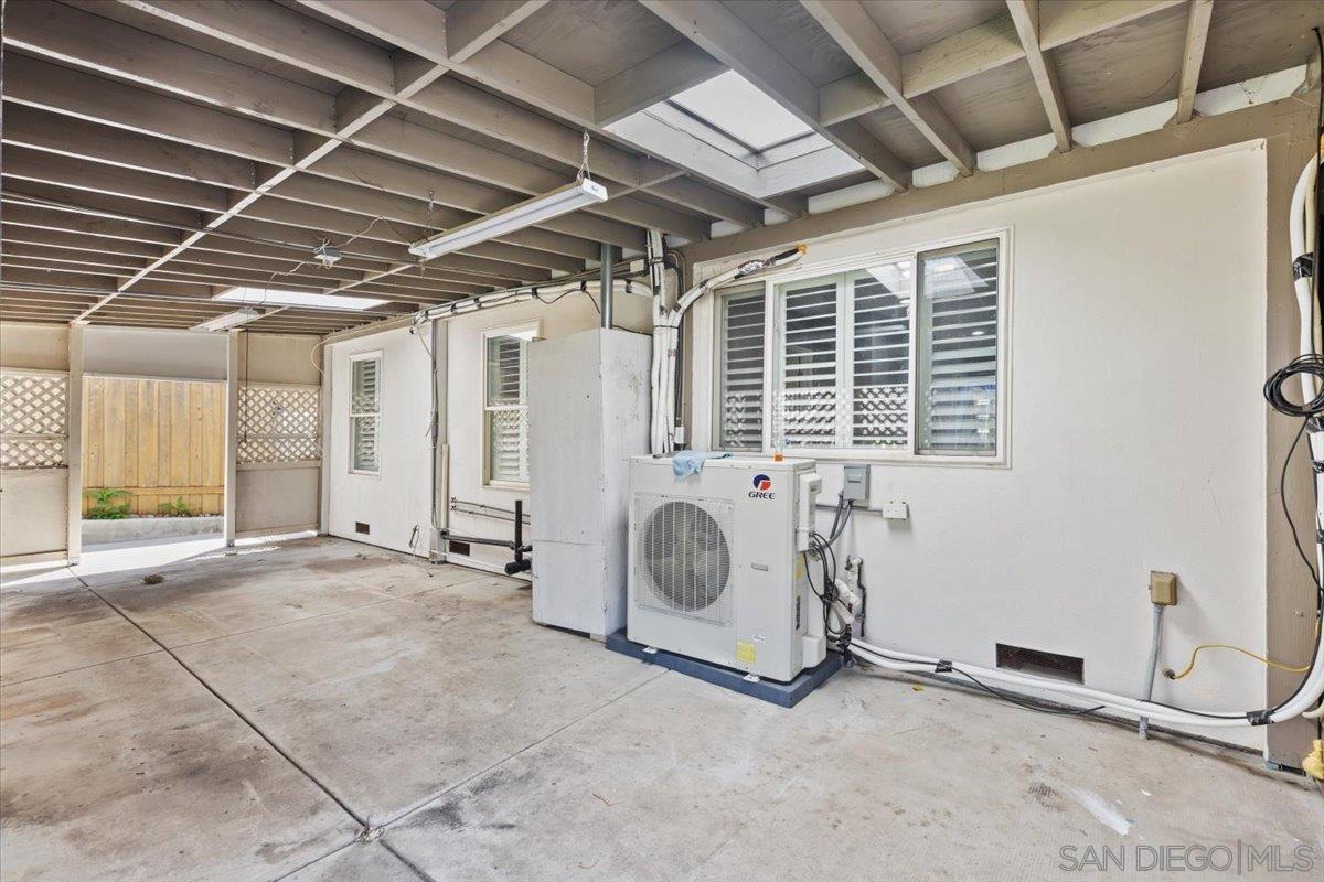 Detail Gallery Image 15 of 43 For 7216  Pearson St, La Mesa,  CA 91941 - 4 Beds | 2/1 Baths