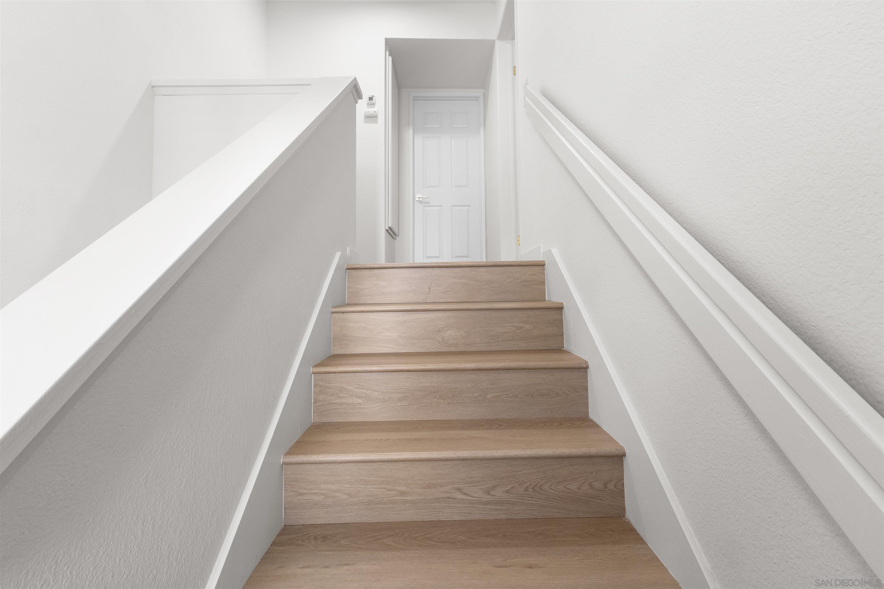 Detail Gallery Image 12 of 21 For 5878  Mission Center  a,  San Diego,  CA 92123 - 2 Beds | 2/1 Baths