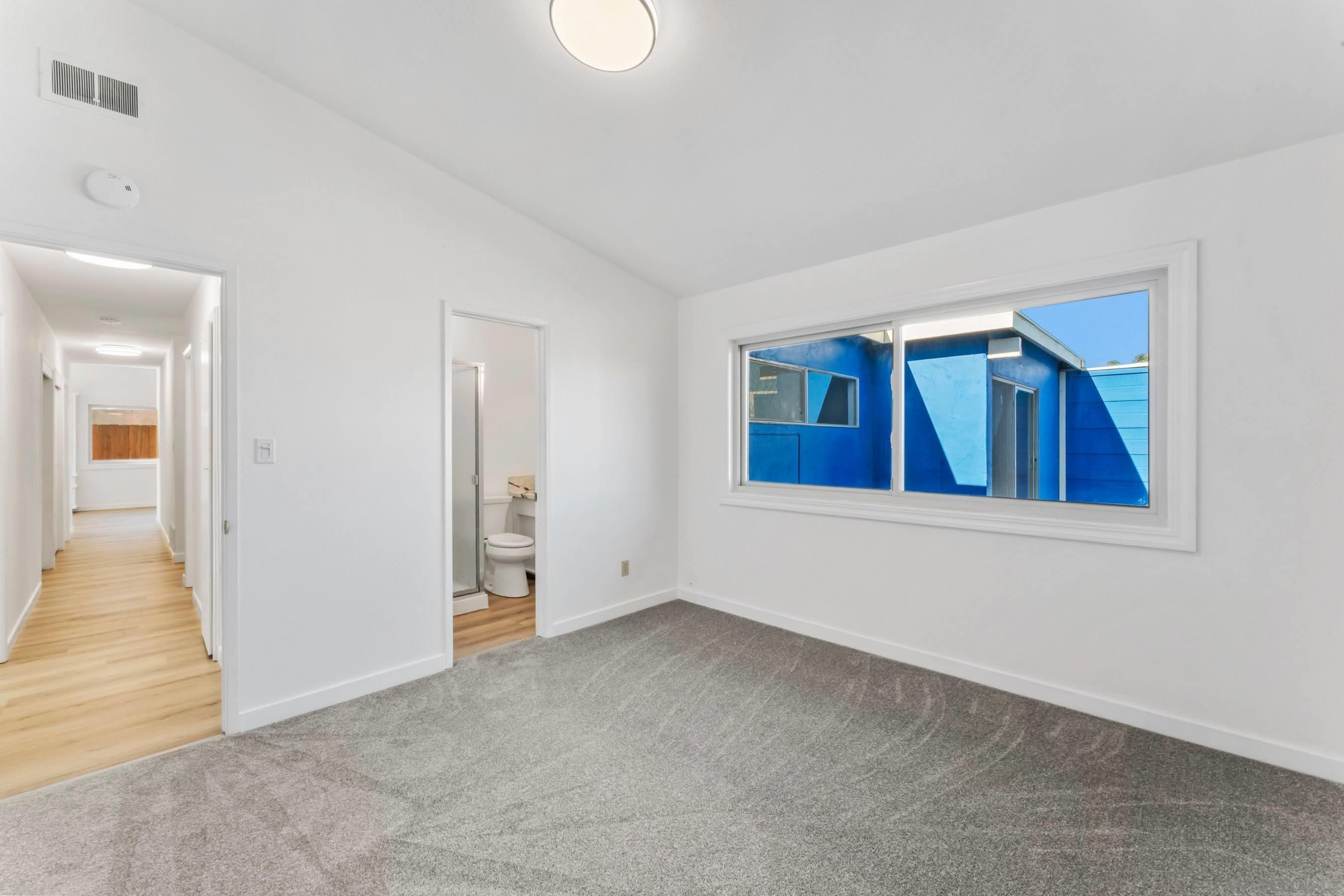 Detail Gallery Image 12 of 23 For 2663  Tonto Way, San Diego,  CA 92117 - 5 Beds | 2 Baths