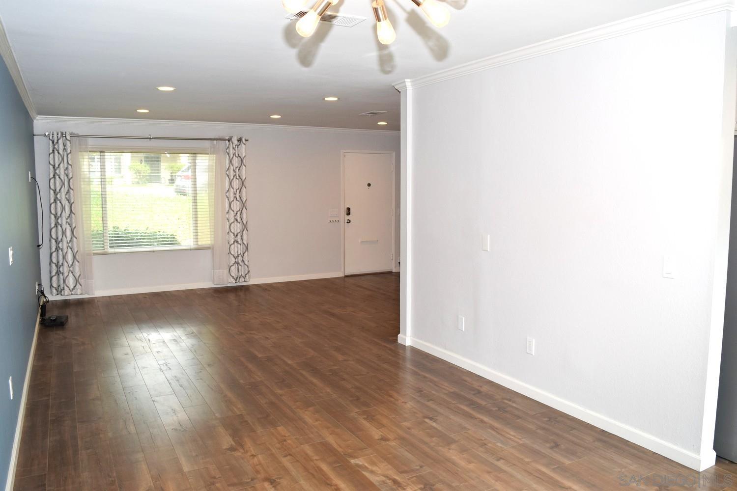 Detail Gallery Image 2 of 17 For 2714  Caminito Verdugo, Del Mar,  CA 92014 - 3 Beds | 2/1 Baths