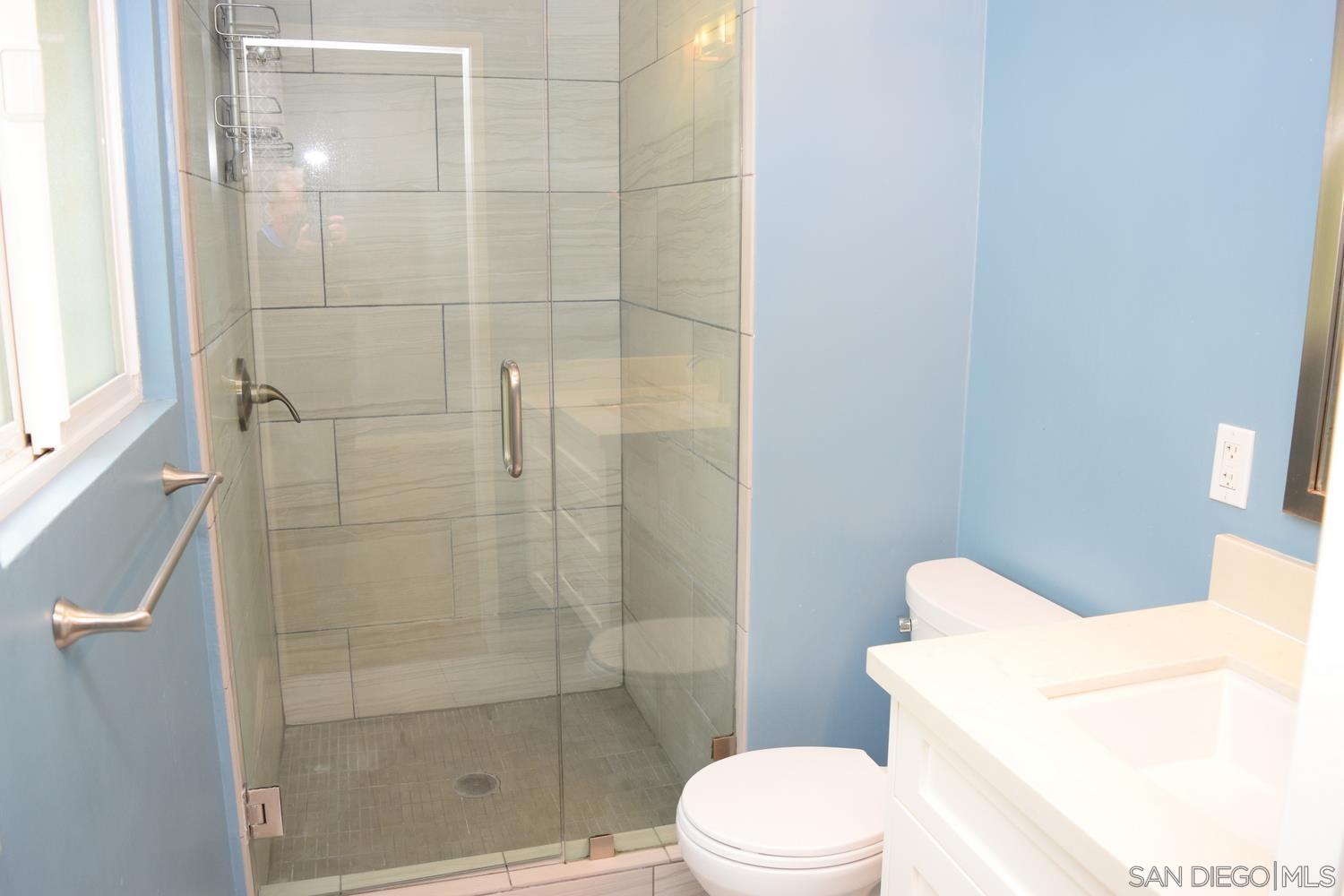 Detail Gallery Image 11 of 17 For 2714  Caminito Verdugo, Del Mar,  CA 92014 - 3 Beds | 2/1 Baths