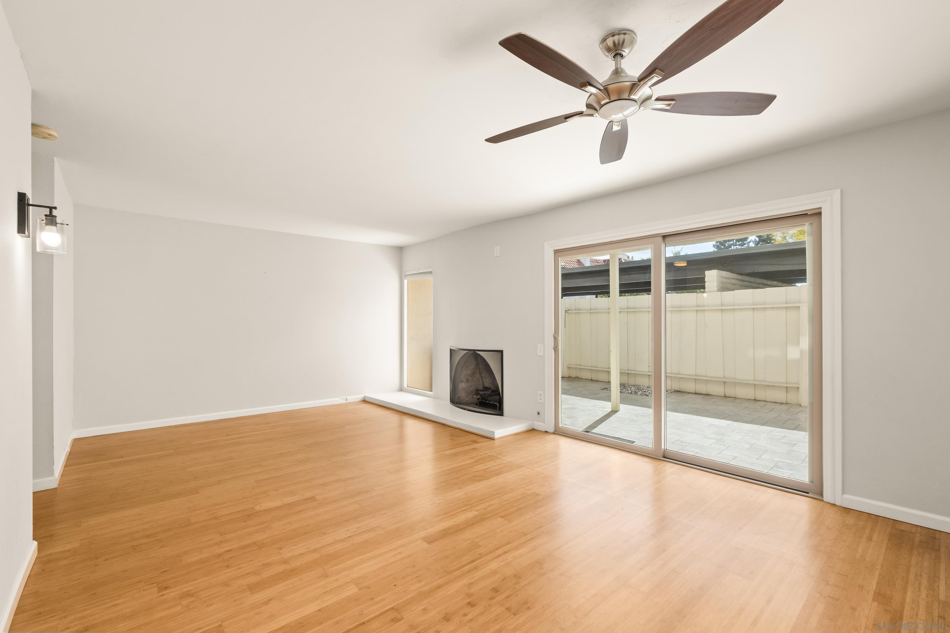 Detail Gallery Image 2 of 58 For 3281  Loma Riviera Drive, San Diego,  CA 92110 - 4 Beds | 2/1 Baths