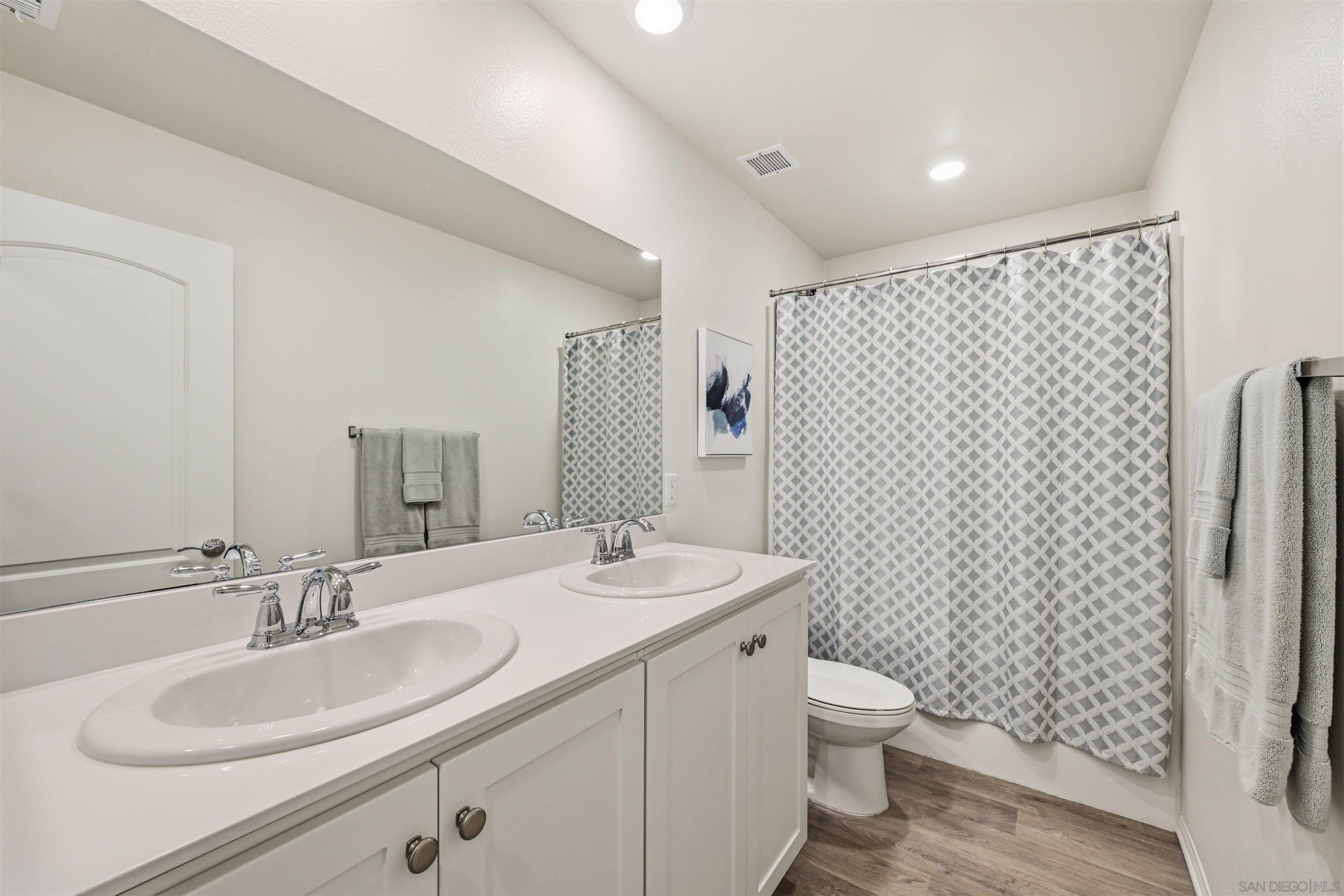 Detail Gallery Image 14 of 24 For 5616  Daybreak Way, Bonsall,  CA 92003 - 4 Beds | 2/1 Baths