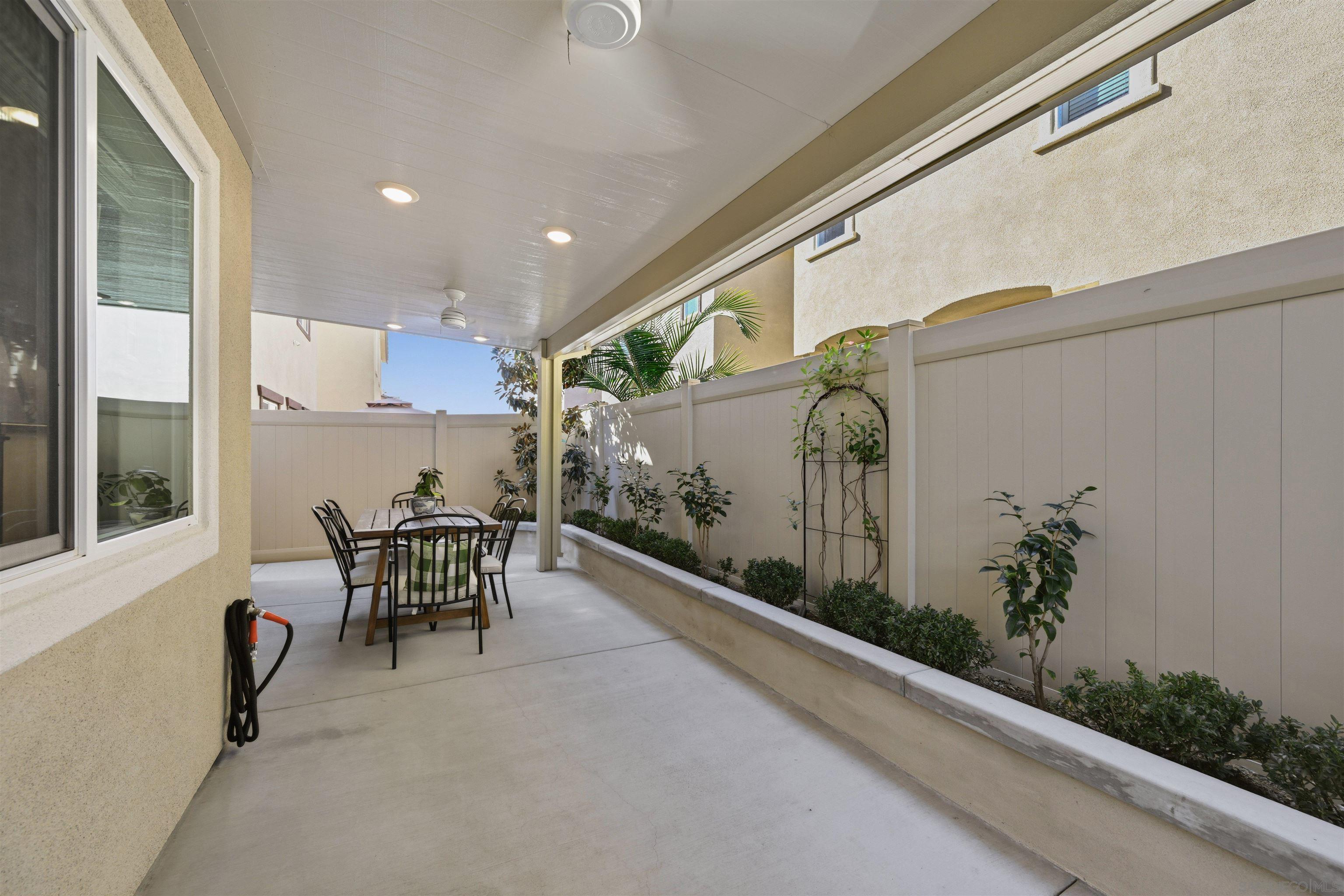 Detail Gallery Image 22 of 24 For 5616  Daybreak Way, Bonsall,  CA 92003 - 4 Beds | 2/1 Baths