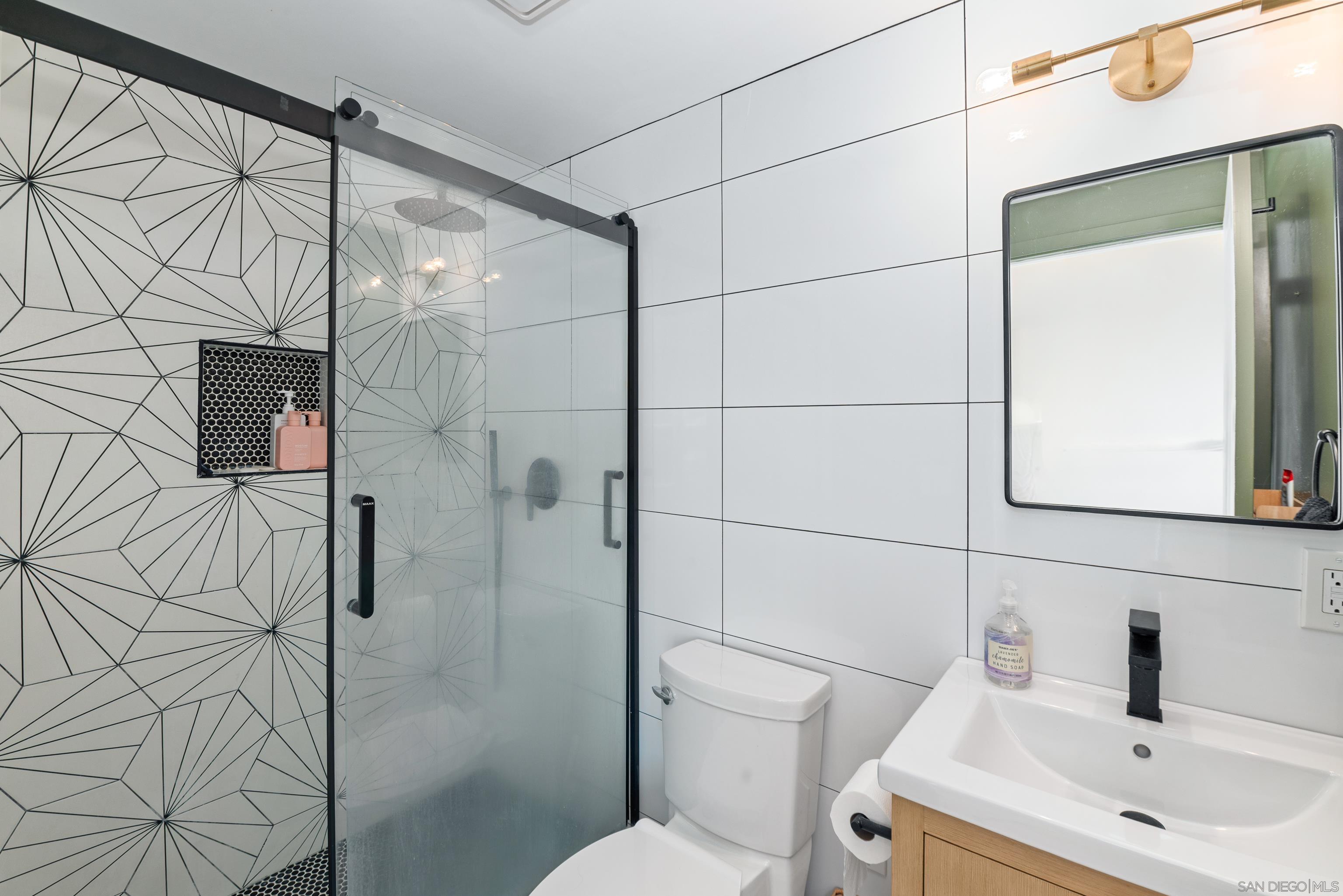 Detail Gallery Image 27 of 36 For 2779  Amulet Street, San Diego,  CA 92123 - 4 Beds | 3 Baths