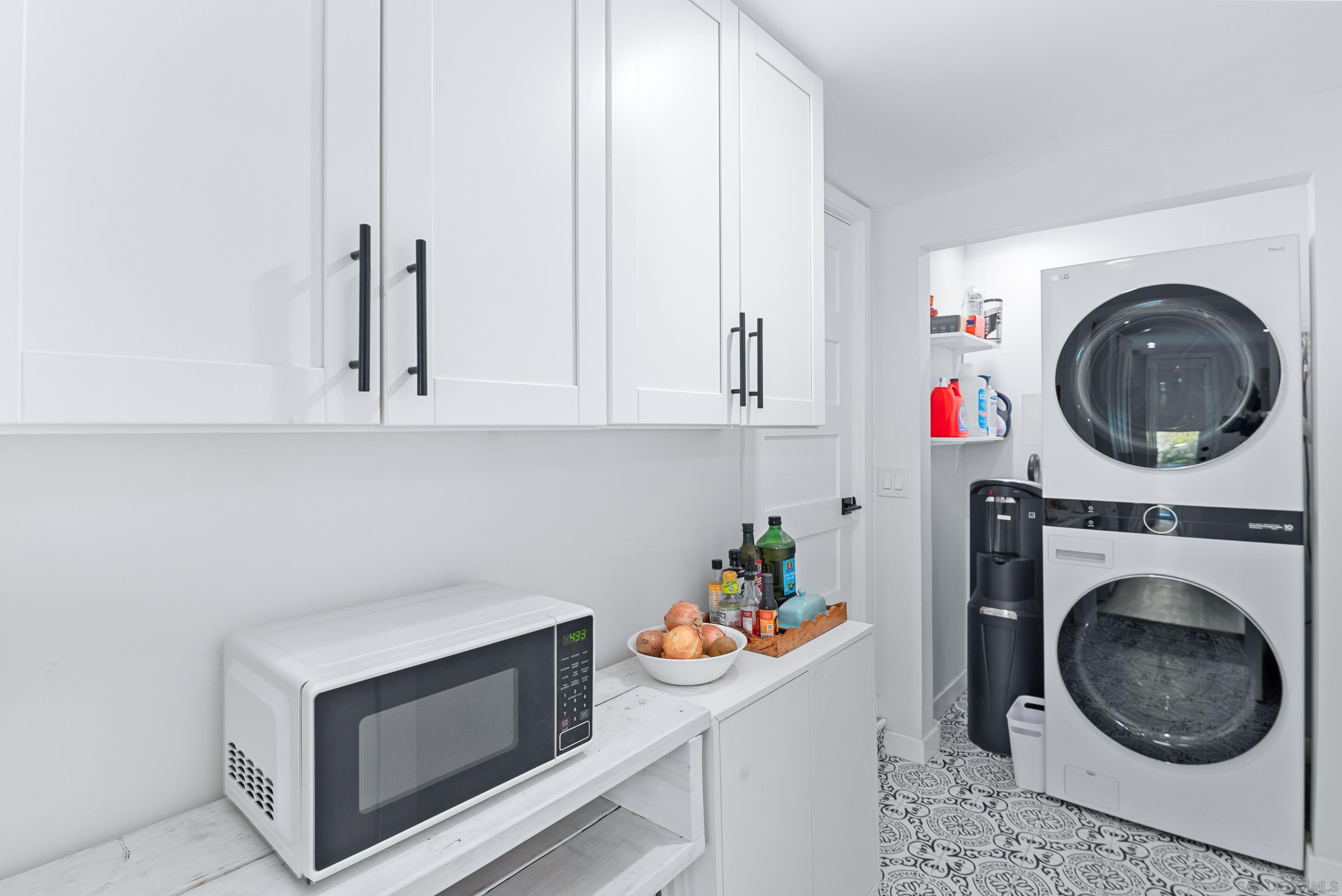 Detail Gallery Image 28 of 36 For 2779  Amulet Street, San Diego,  CA 92123 - 4 Beds | 3 Baths