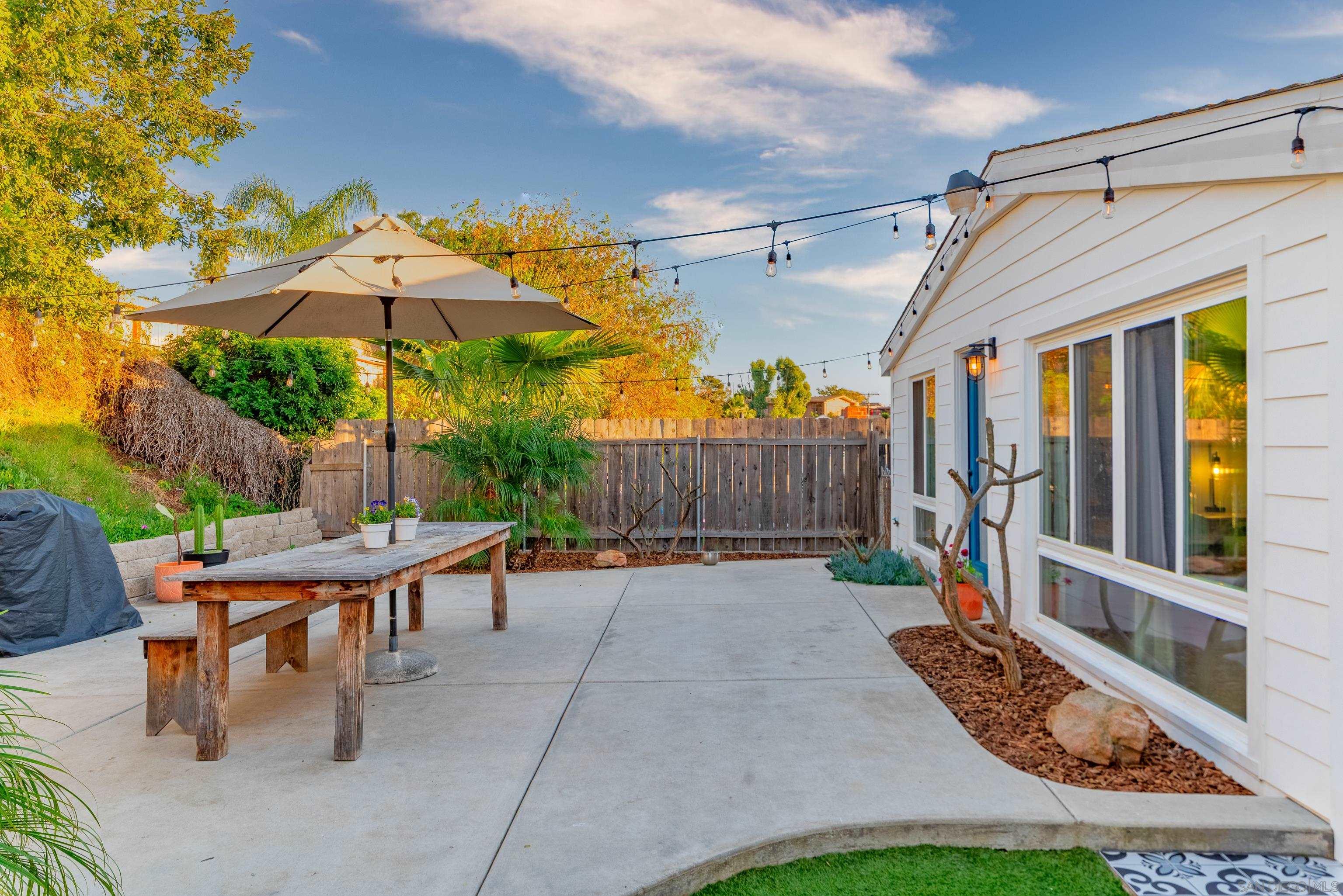 Detail Gallery Image 32 of 36 For 2779  Amulet Street, San Diego,  CA 92123 - 4 Beds | 3 Baths