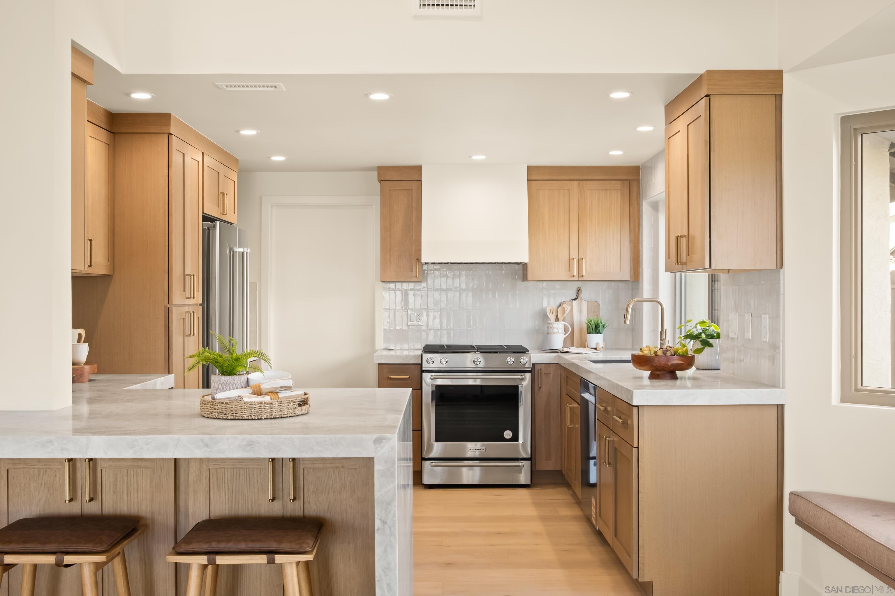 Detail Gallery Image 15 of 51 For 3492  Corvallis, Carlsbad,  CA 92010 - 3 Beds | 2 Baths