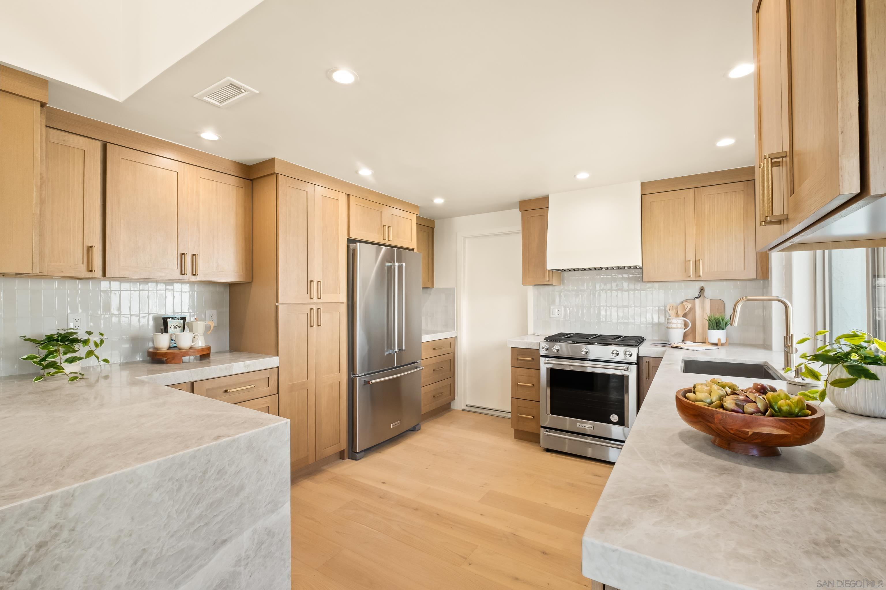 Detail Gallery Image 18 of 51 For 3492  Corvallis, Carlsbad,  CA 92010 - 3 Beds | 2 Baths