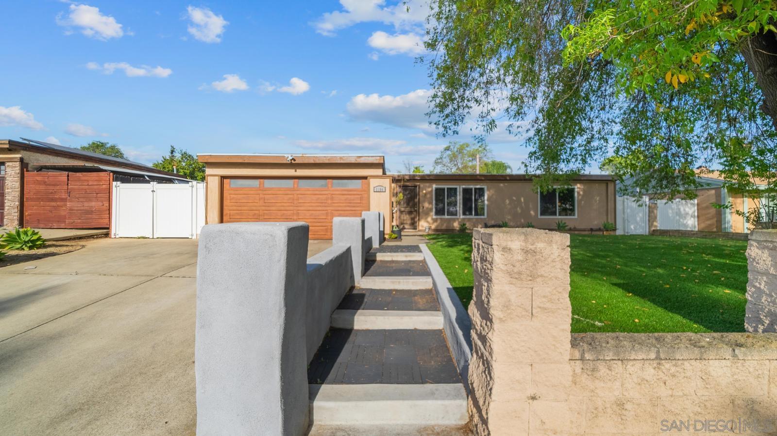 Front Image Thumbnail for SD260005228