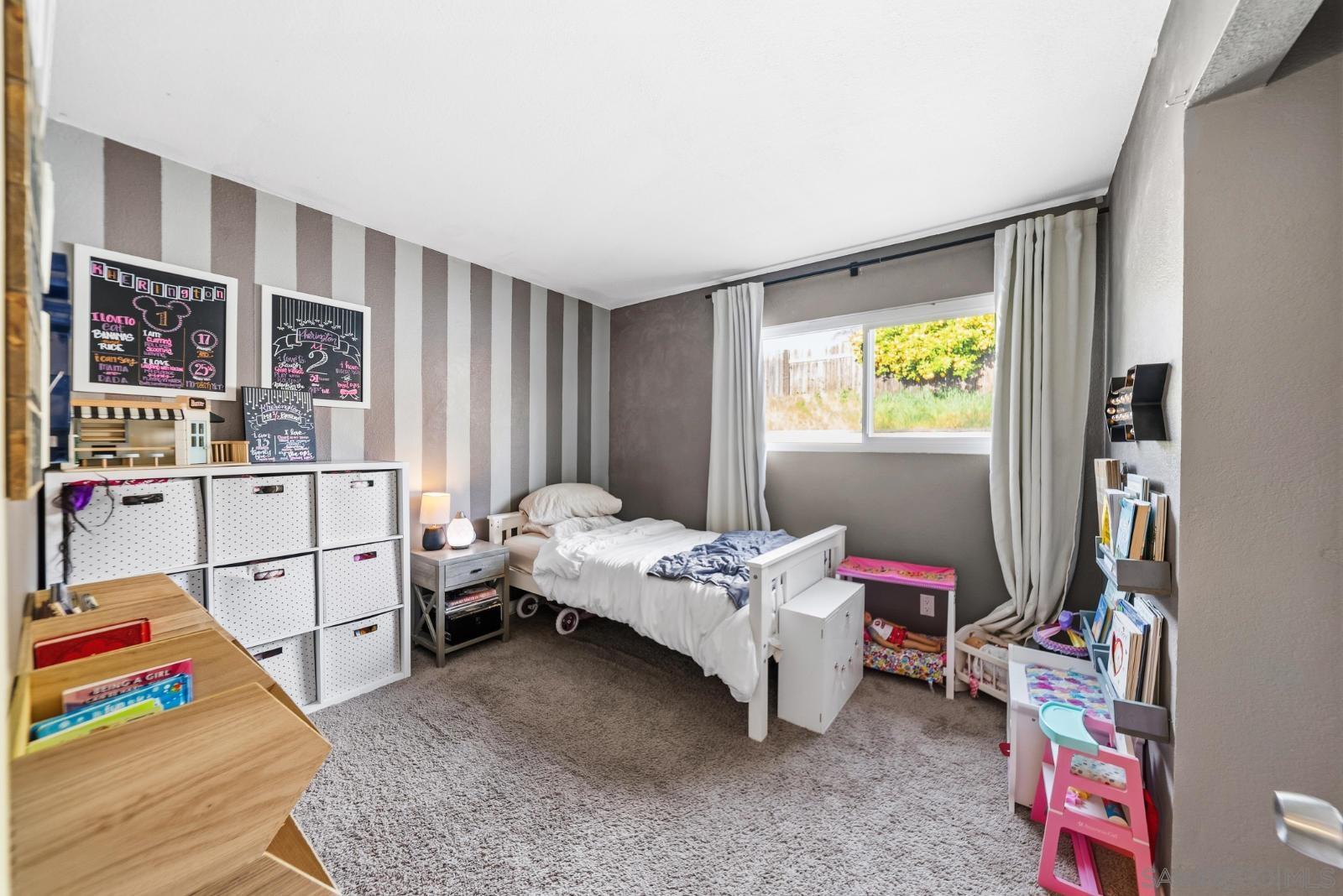 Detail Gallery Image 27 of 41 For 1104  Hoover St, Escondido,  CA 92027 - 5 Beds | 2 Baths