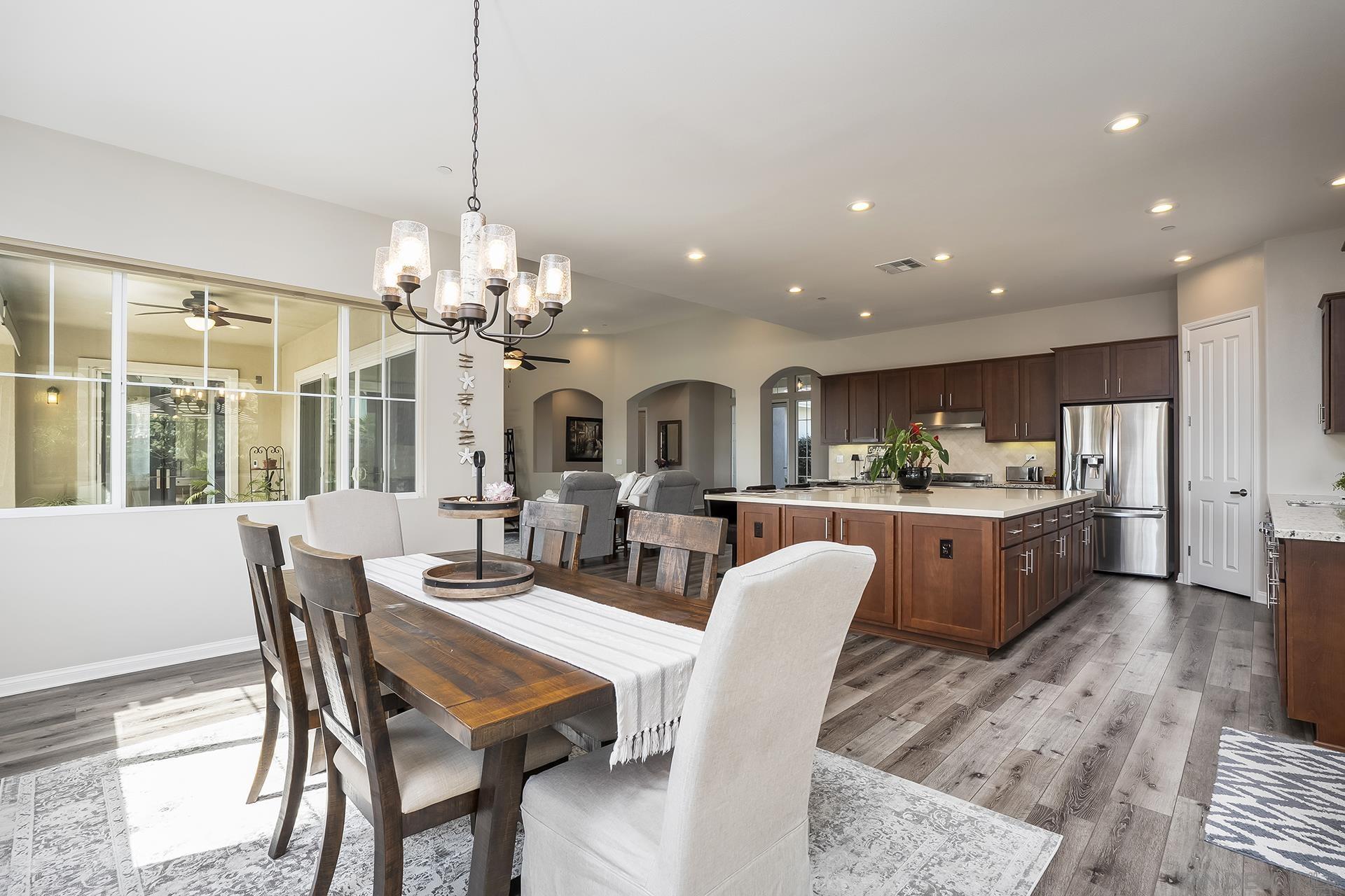 Detail Gallery Image 17 of 49 For 1812  Hayden Ranch Rd, Vista,  CA 92084 - 4 Beds | 3/1 Baths