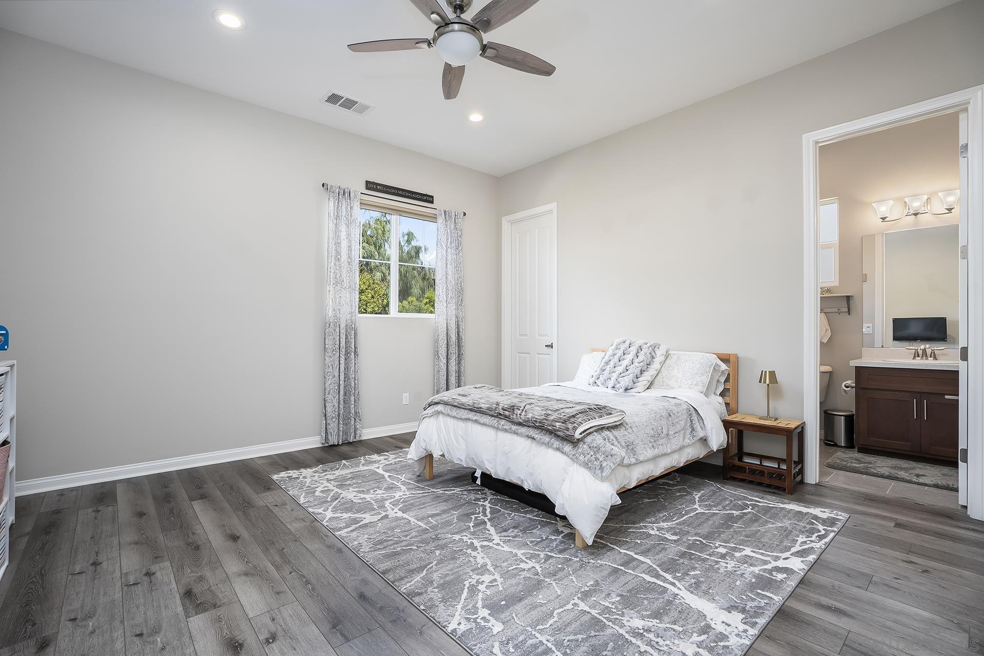 Detail Gallery Image 26 of 49 For 1812  Hayden Ranch Rd, Vista,  CA 92084 - 4 Beds | 3/1 Baths