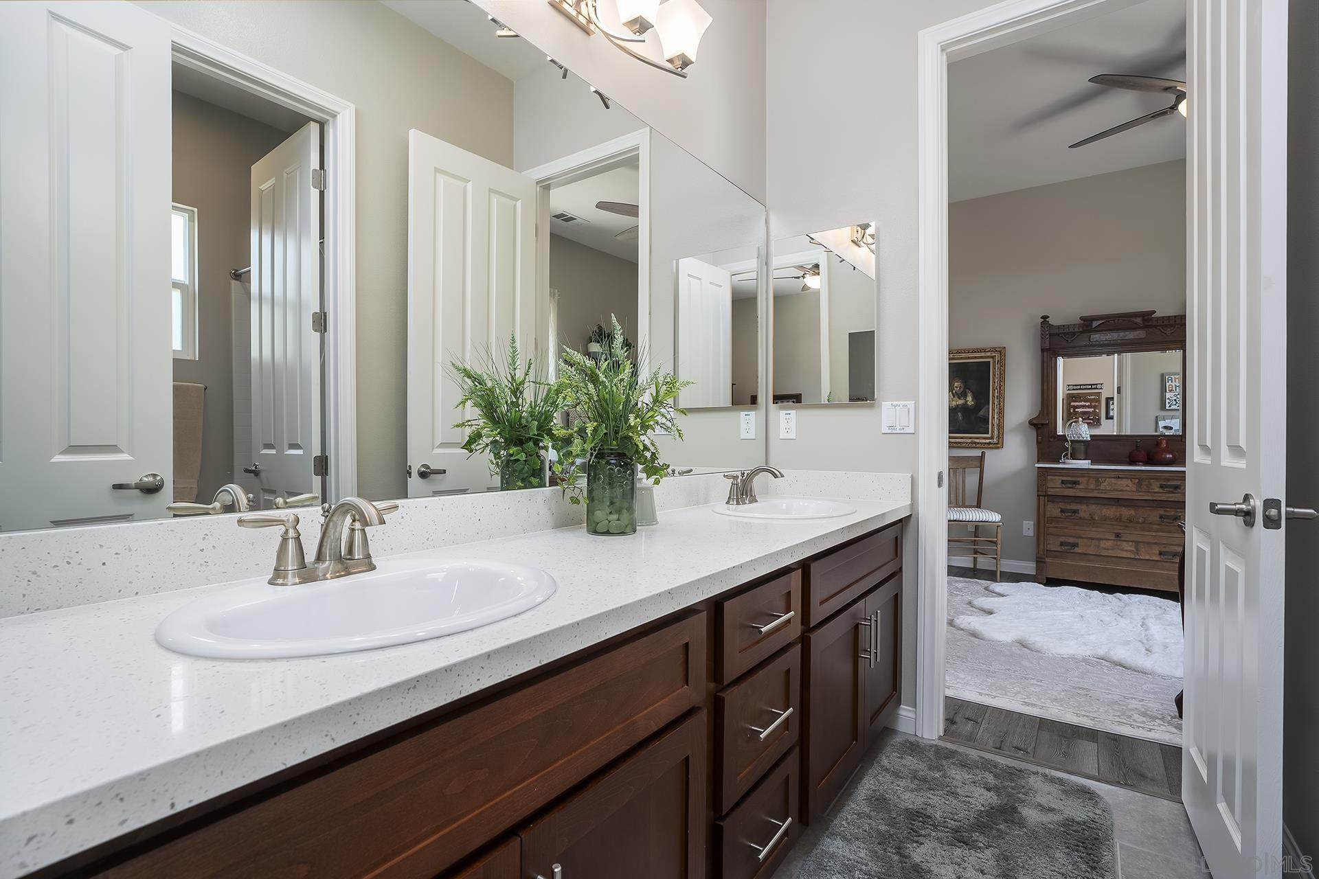 Detail Gallery Image 30 of 49 For 1812  Hayden Ranch Rd, Vista,  CA 92084 - 4 Beds | 3/1 Baths