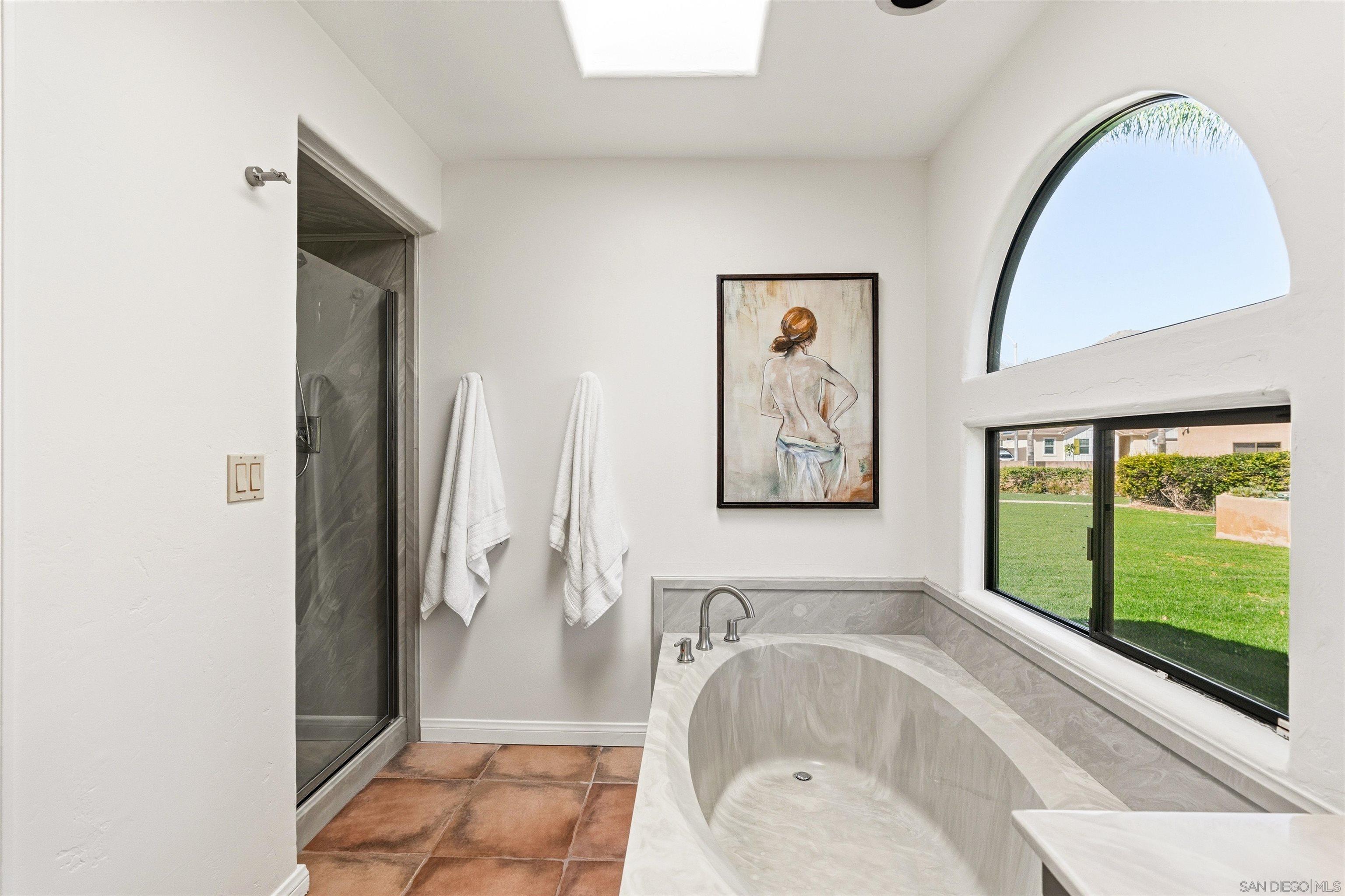 Detail Gallery Image 18 of 56 For 13960  Valle Lindo, Escondido,  CA 92027 - 4 Beds | 3/1 Baths