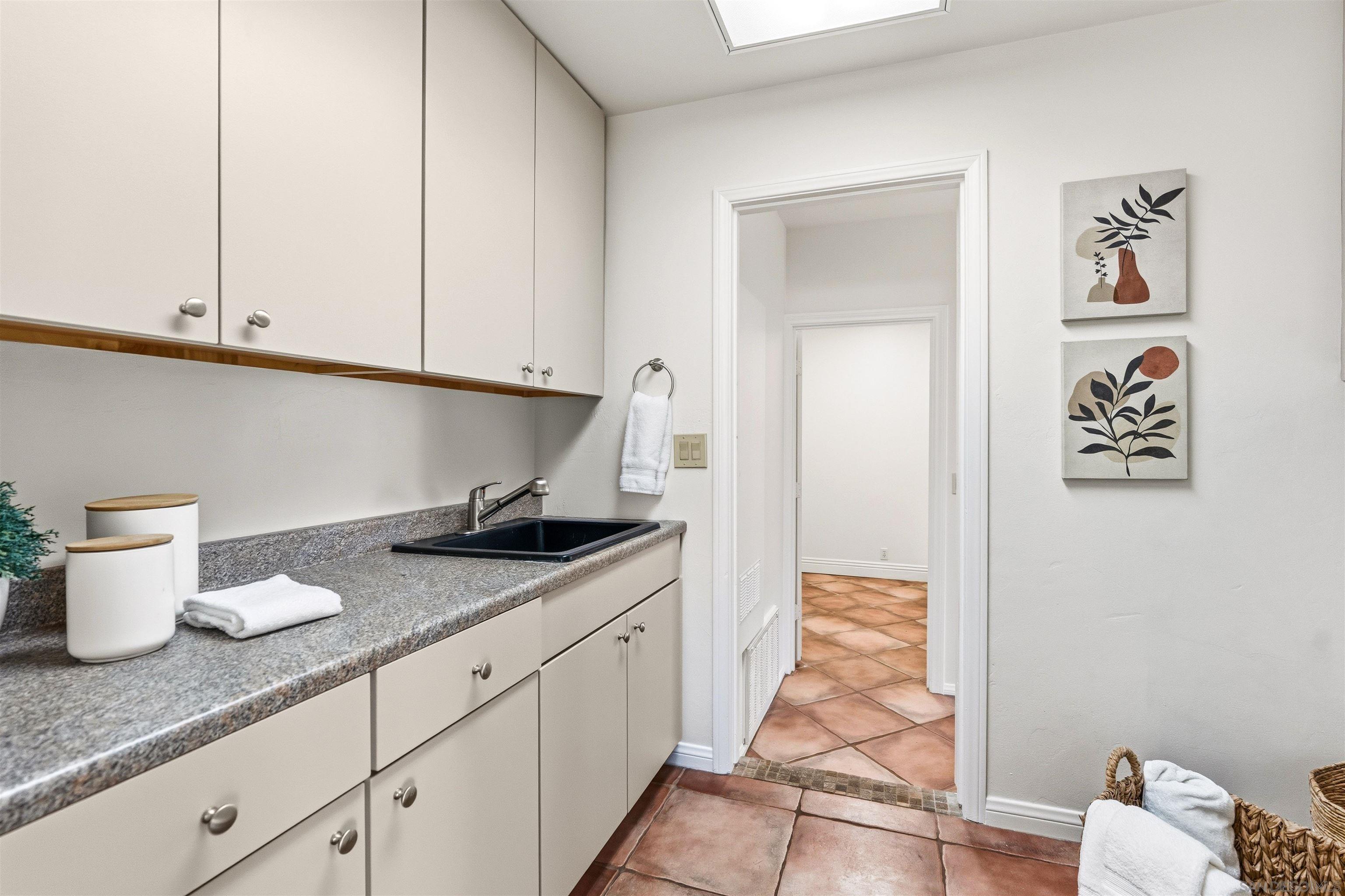 Detail Gallery Image 25 of 56 For 13960  Valle Lindo, Escondido,  CA 92027 - 4 Beds | 3/1 Baths