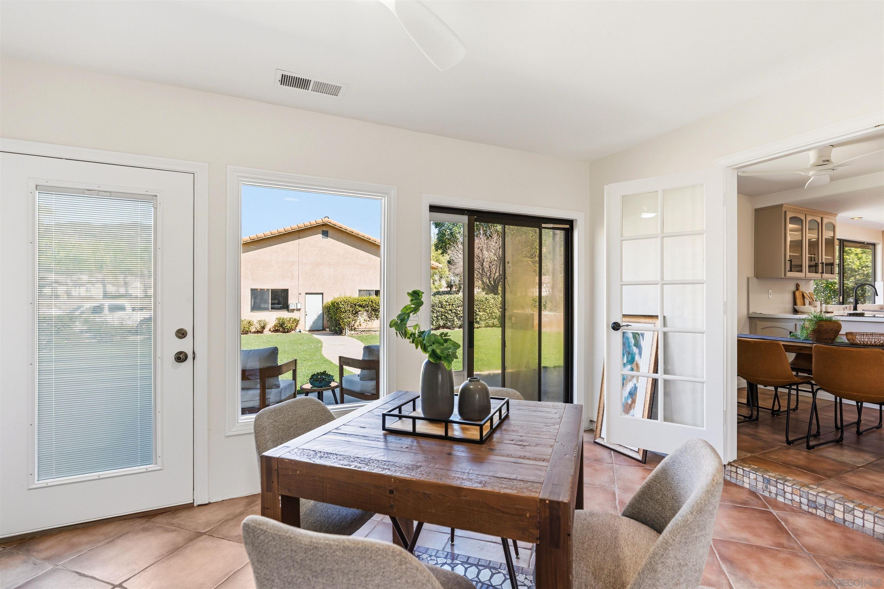 Detail Gallery Image 26 of 56 For 13960  Valle Lindo, Escondido,  CA 92027 - 4 Beds | 3/1 Baths