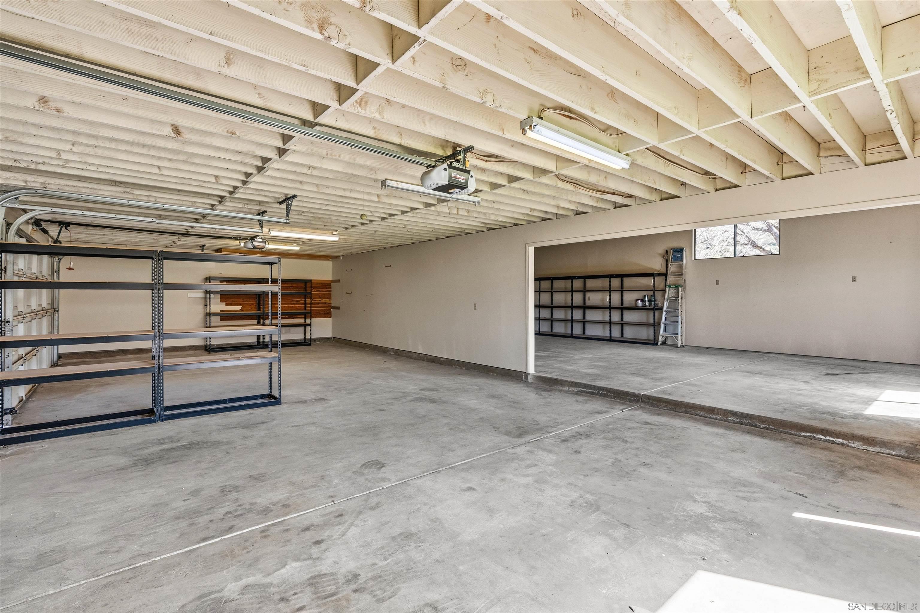 Detail Gallery Image 43 of 56 For 13960  Valle Lindo, Escondido,  CA 92027 - 4 Beds | 3/1 Baths