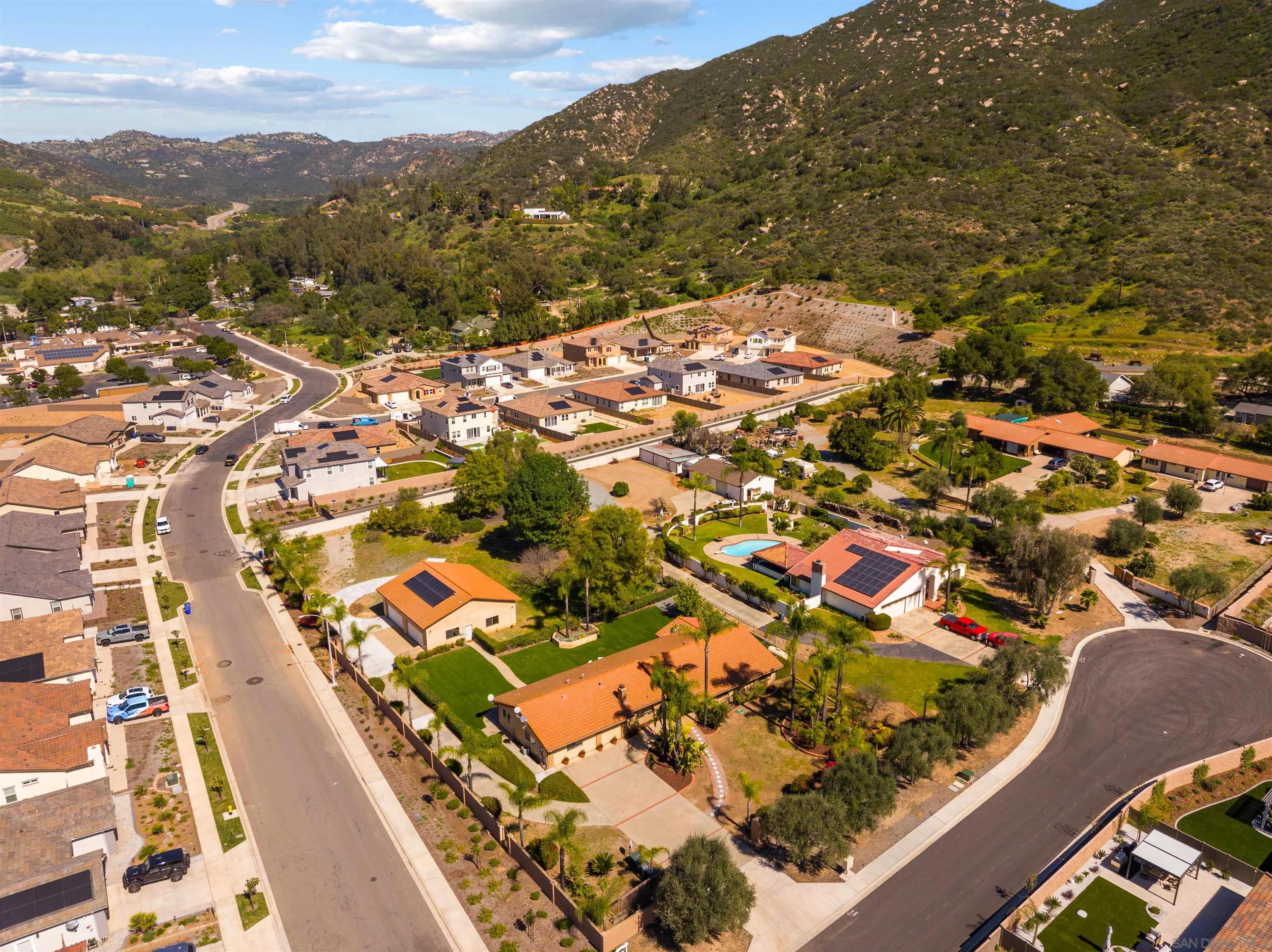 Detail Gallery Image 51 of 56 For 13960  Valle Lindo, Escondido,  CA 92027 - 4 Beds | 3/1 Baths