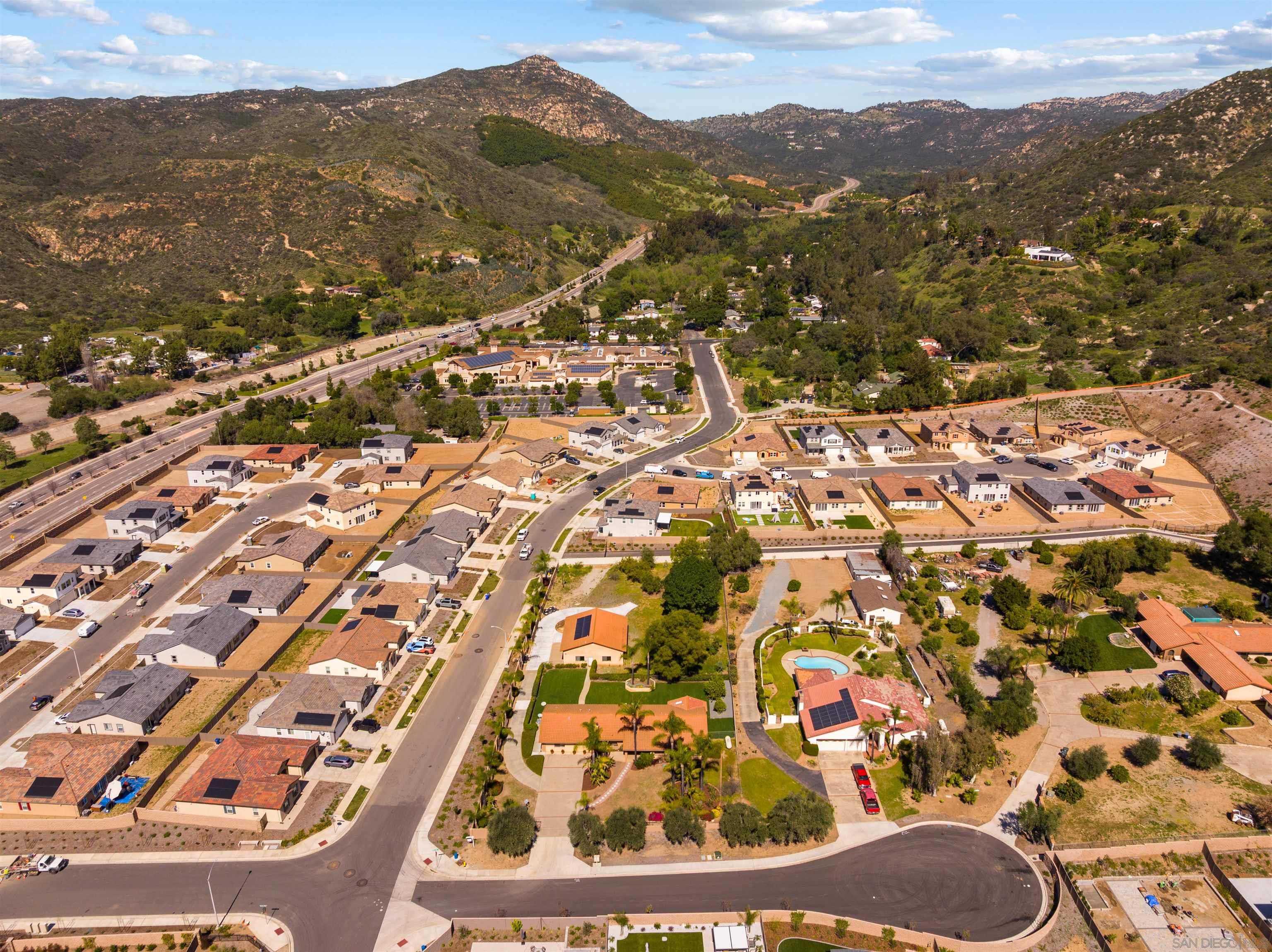 Detail Gallery Image 55 of 56 For 13960  Valle Lindo, Escondido,  CA 92027 - 4 Beds | 3/1 Baths