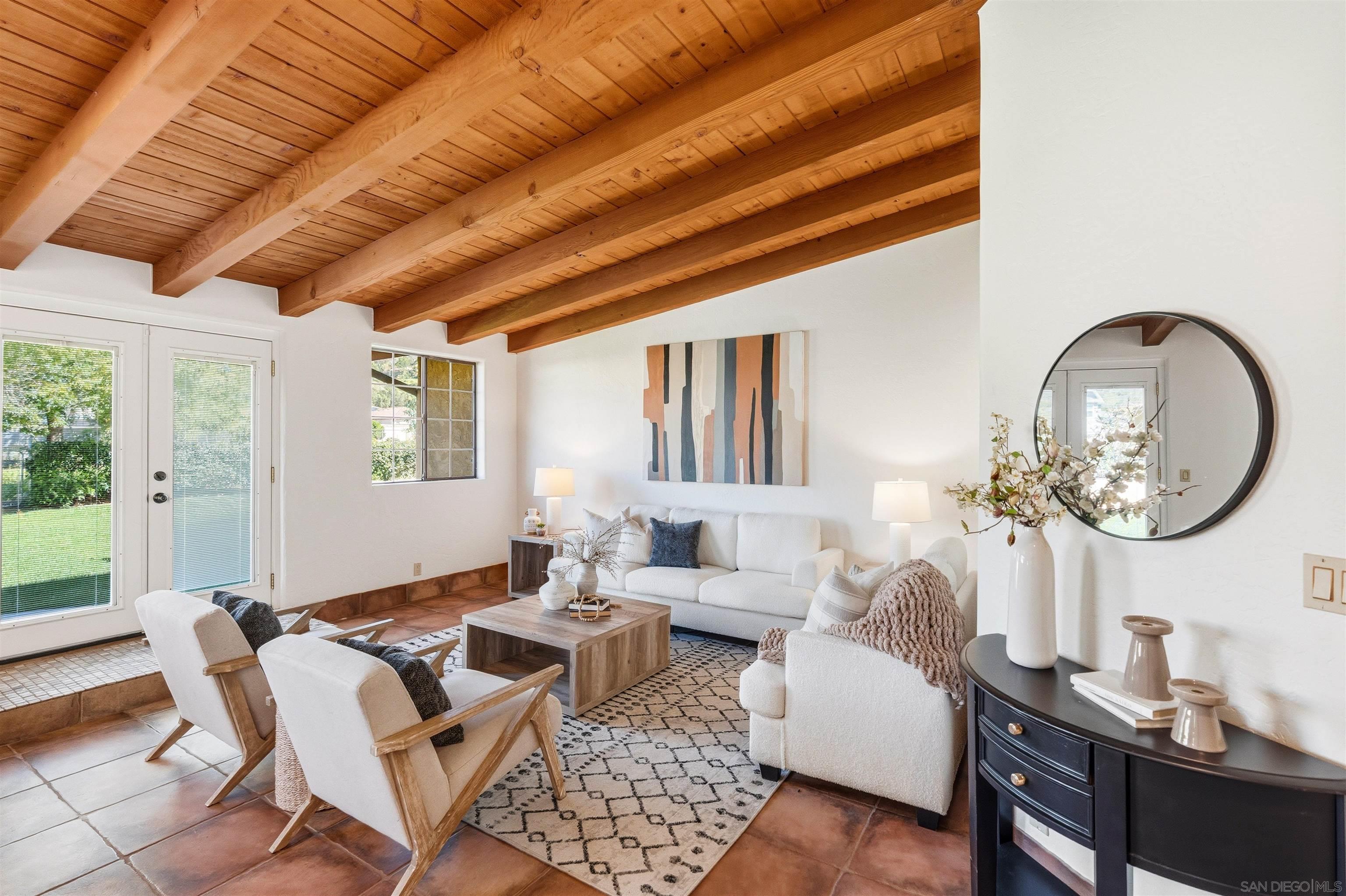 Detail Gallery Image 7 of 56 For 13960  Valle Lindo, Escondido,  CA 92027 - 4 Beds | 3/1 Baths