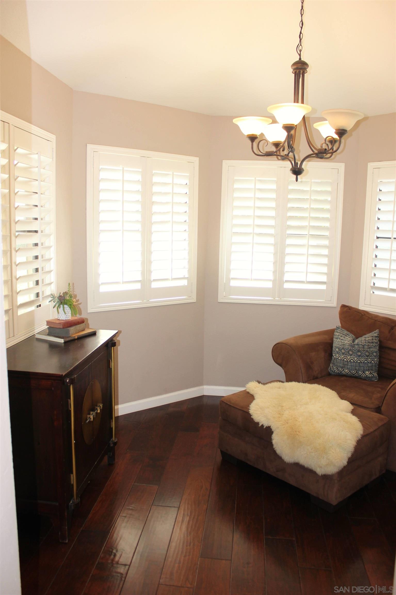 Detail Gallery Image 11 of 41 For 5537  Lesa Rd, La Mesa,  CA 91942 - 4 Beds | 2/1 Baths