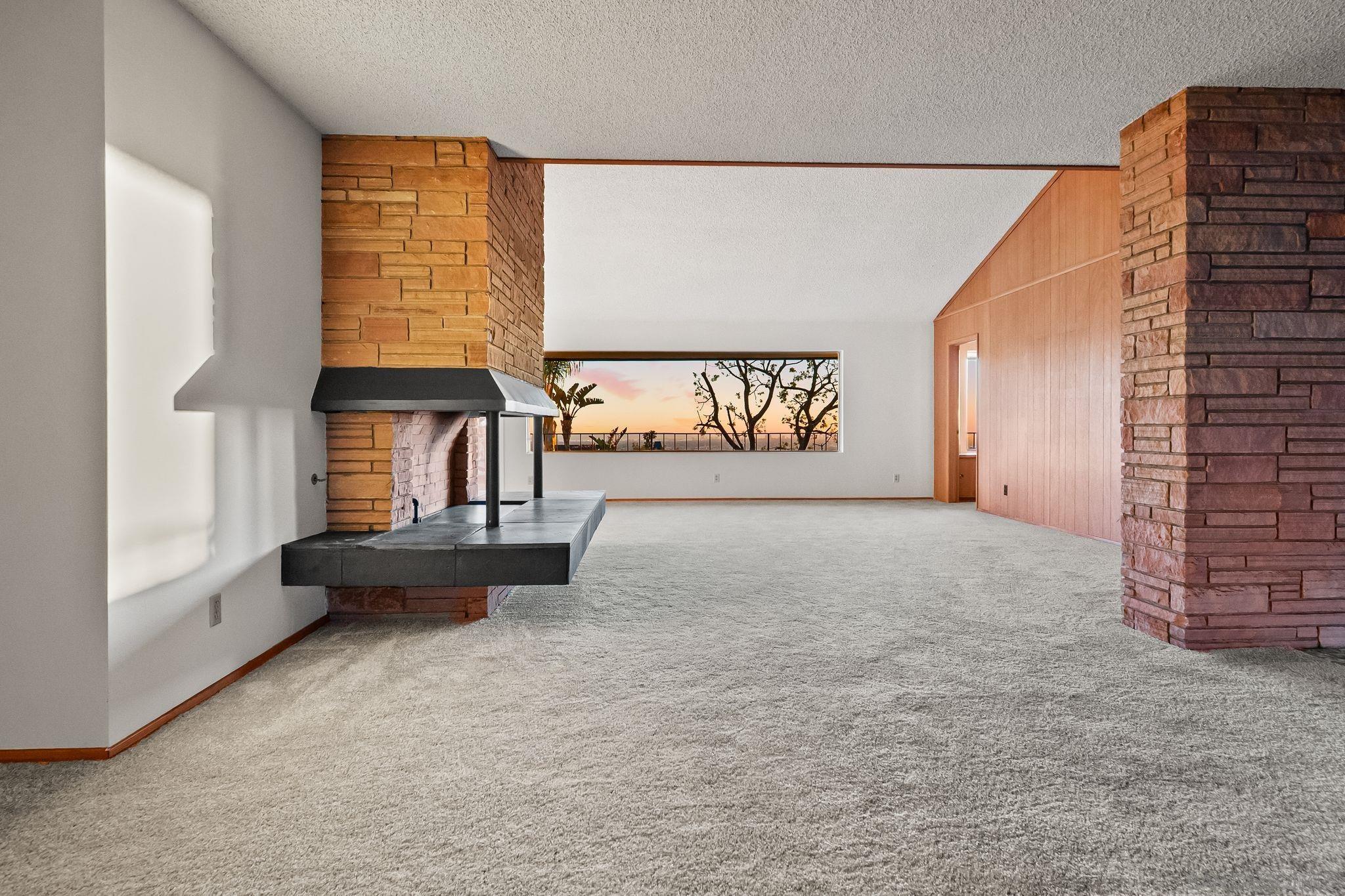 Detail Gallery Image 2 of 39 For 5868  Overlake Ave, San Diego,  CA 92120 - 5 Beds | 3/1 Baths