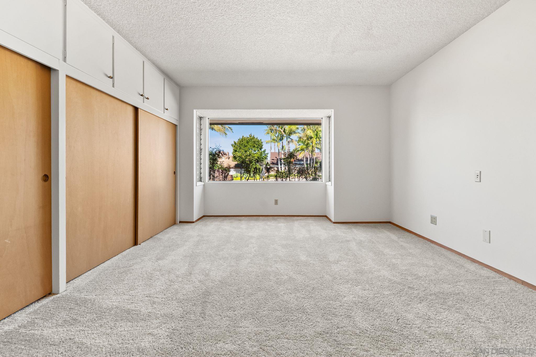 Detail Gallery Image 19 of 39 For 5868  Overlake Ave, San Diego,  CA 92120 - 5 Beds | 3/1 Baths