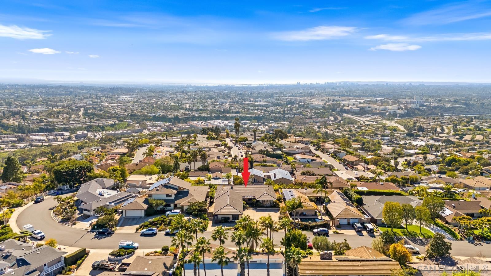 Detail Gallery Image 5 of 39 For 5868  Overlake Ave, San Diego,  CA 92120 - 5 Beds | 3/1 Baths