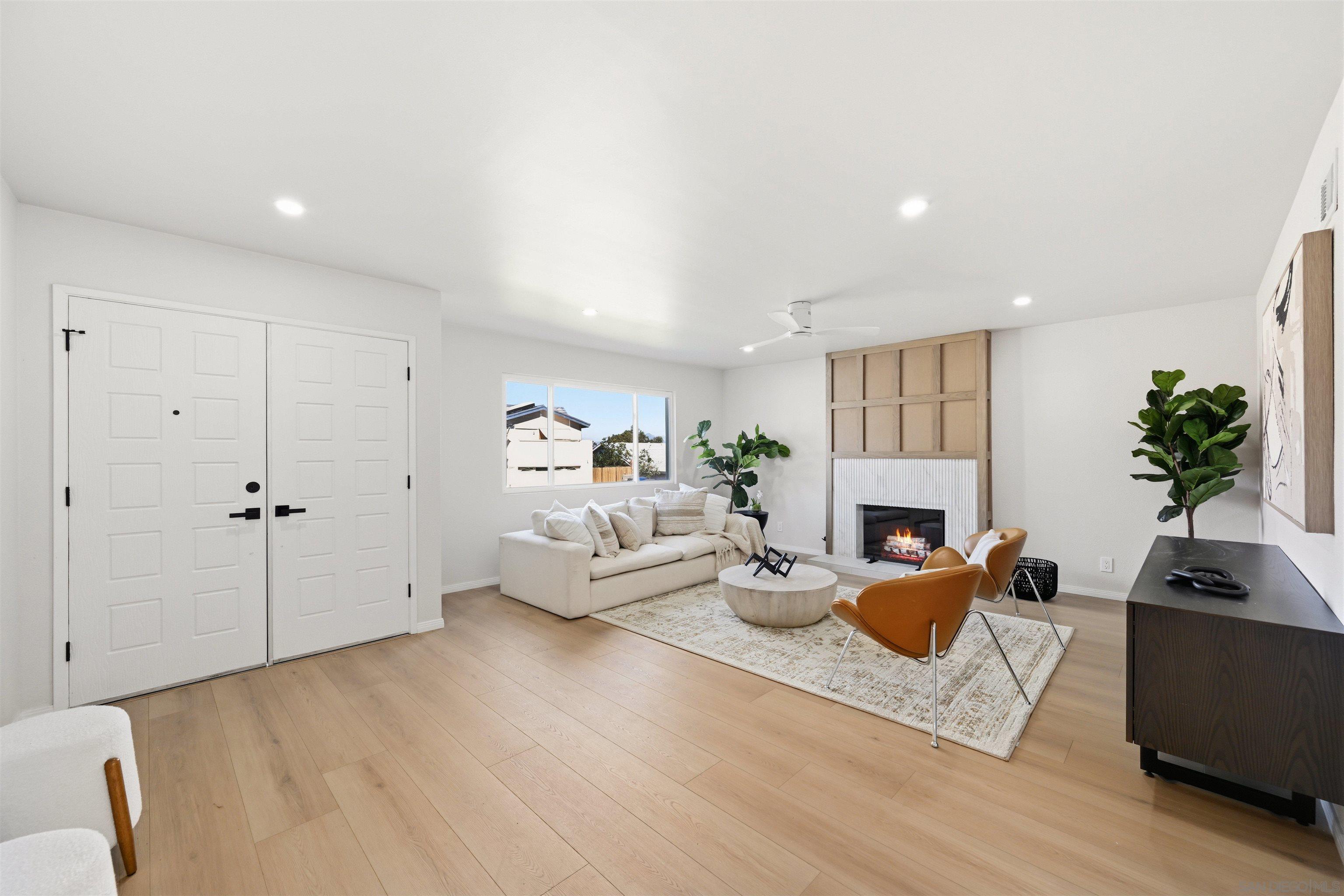 Detail Gallery Image 6 of 32 For 12437  Ridgeton Dr, Lakeside,  CA 92040 - 3 Beds | 2 Baths