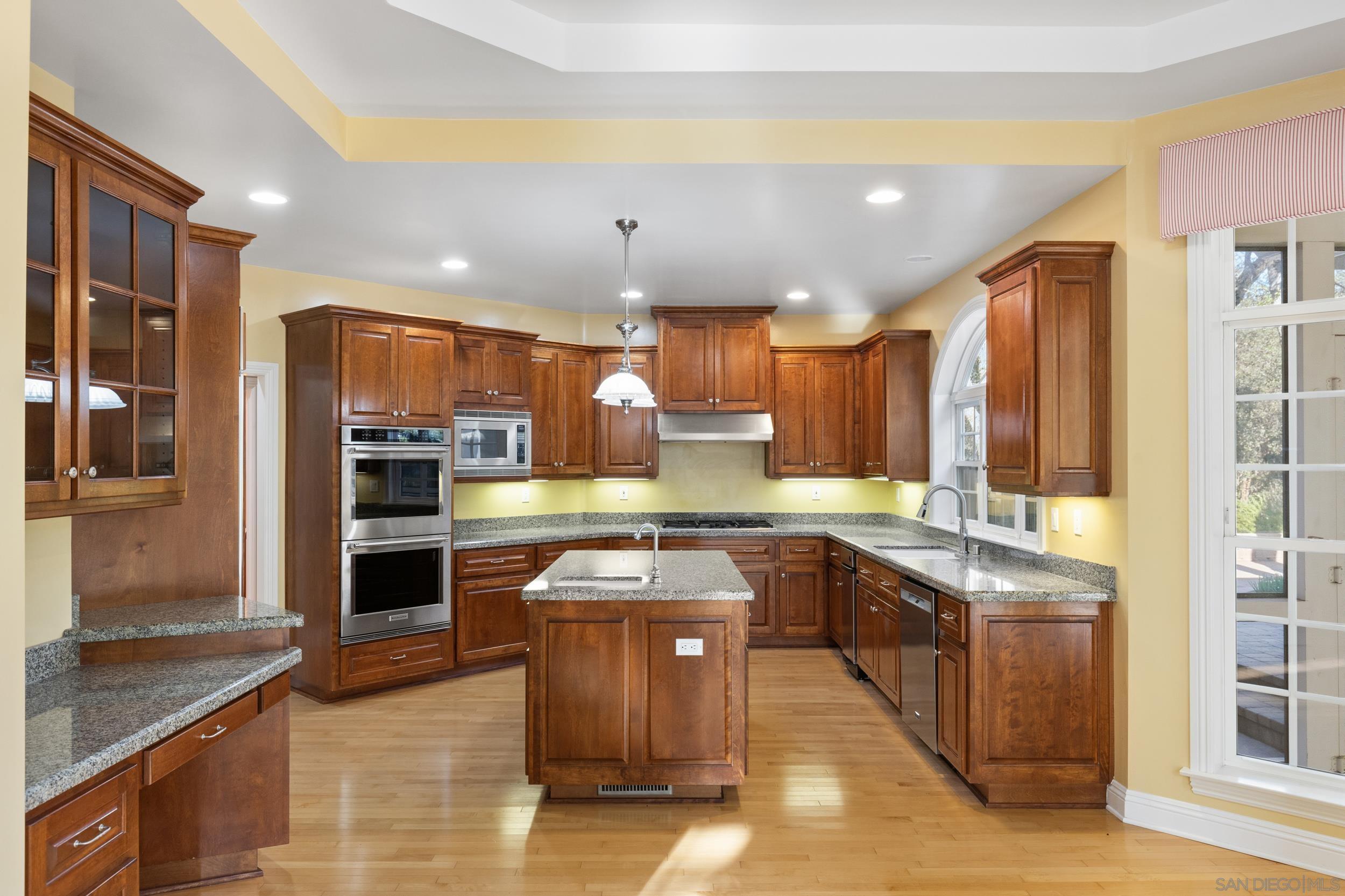 Detail Gallery Image 14 of 68 For 3591  Deer Lake Park Rd, Julian,  CA 92036 - 5 Beds | 4/1 Baths