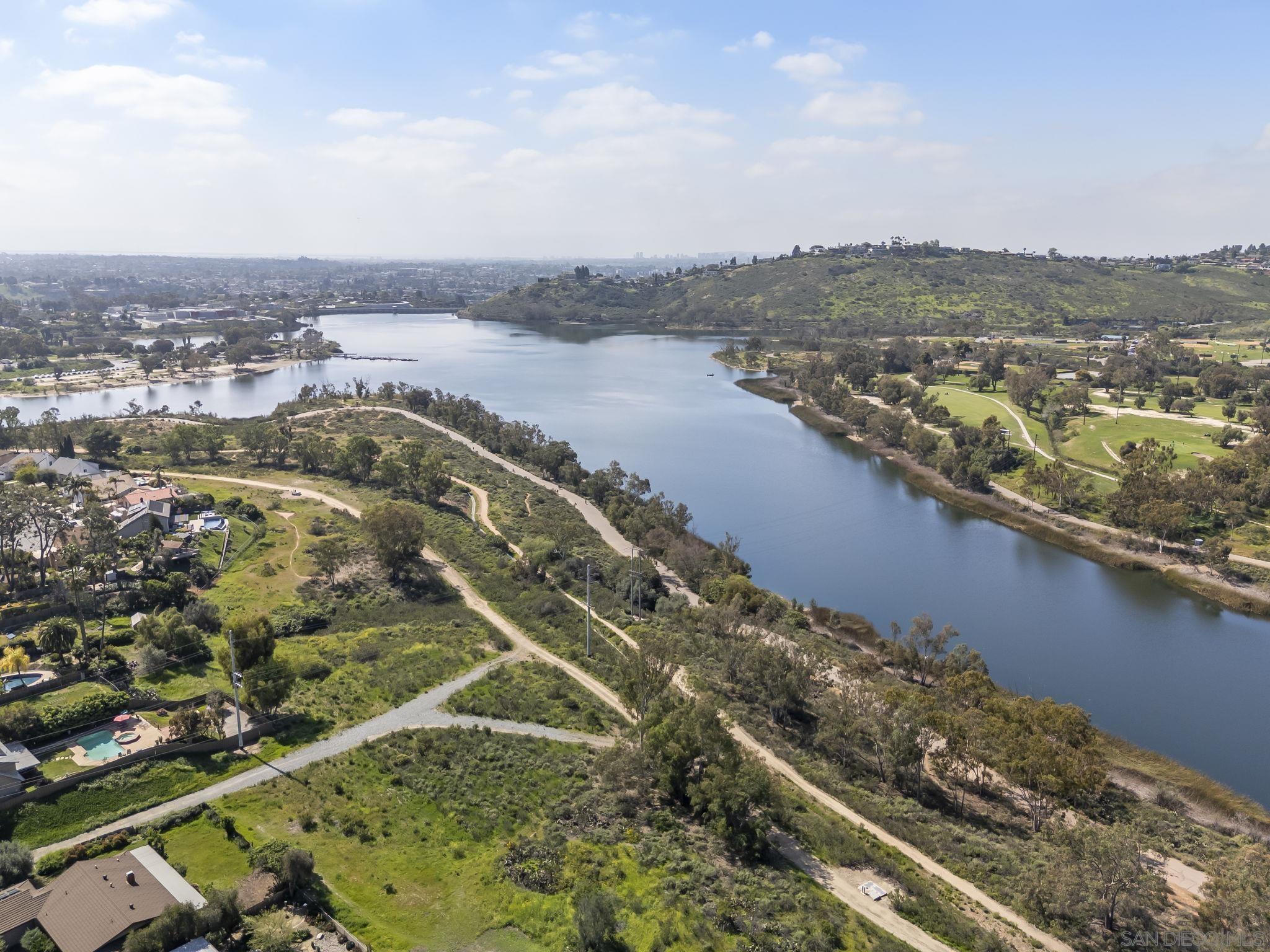 Detail Gallery Image 31 of 31 For 6243  Lake Lomond Dr, San Diego,  CA 92119 - 4 Beds | 3 Baths
