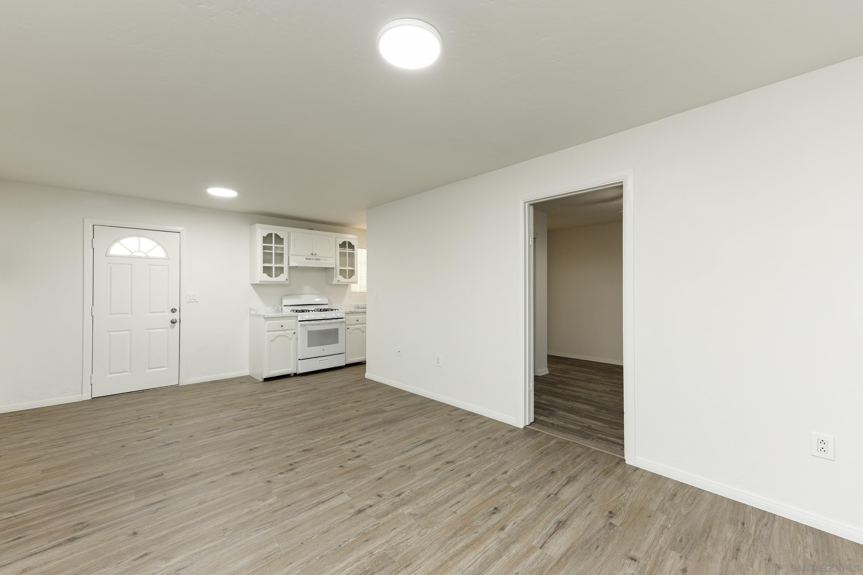 Detail Gallery Image 20 of 36 For Pardee St, San Diego,  CA 92113 - – Beds | – Baths