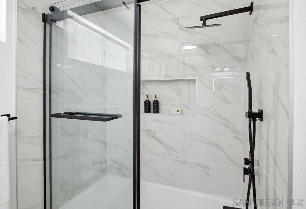 Detail Gallery Image 34 of 58 For 2824  Olive Hill Road, Fallbrook,  CA 92028 - 3 Beds | 3 Baths