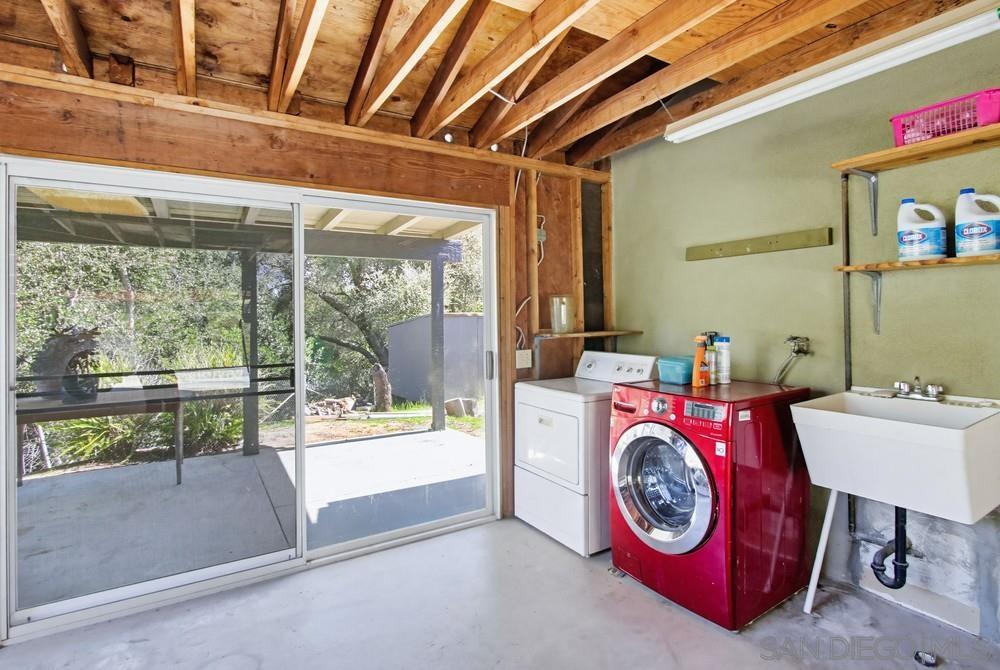 Detail Gallery Image 41 of 58 For 2824  Olive Hill Road, Fallbrook,  CA 92028 - 3 Beds | 3 Baths