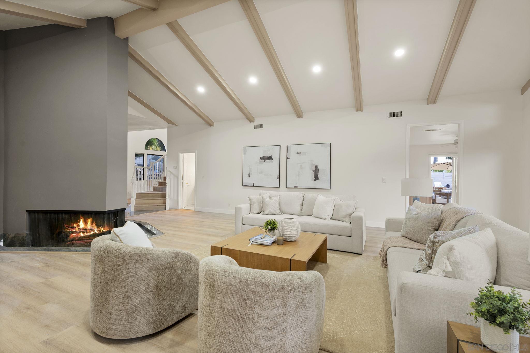 Detail Gallery Image 5 of 68 For 7001  Almaden Ln, Carlsbad,  CA 92009 - 4 Beds | 3/1 Baths