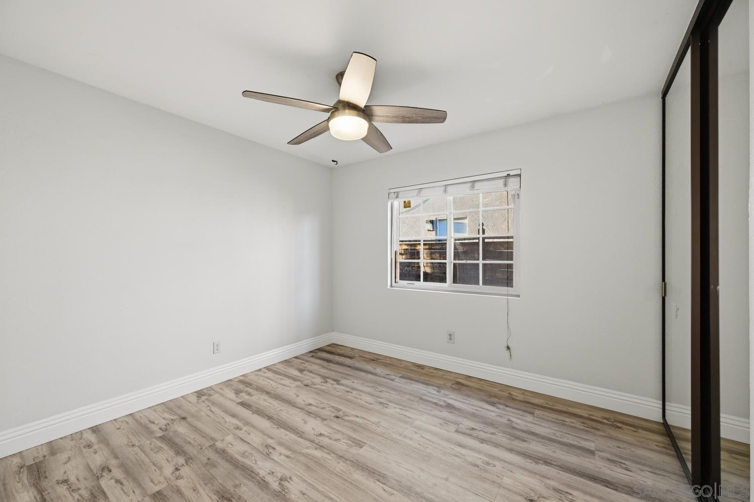 Detail Gallery Image 20 of 26 For 973  Stillwell Ave, San Diego,  CA 92114 - 4 Beds | 2 Baths