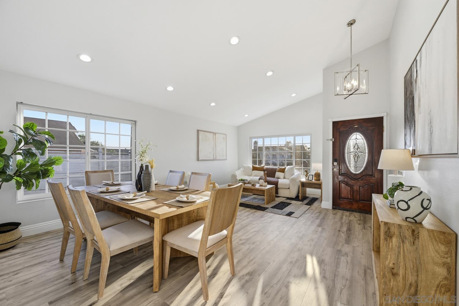 Detail Gallery Image 9 of 26 For 973  Stillwell Ave, San Diego,  CA 92114 - 4 Beds | 2 Baths