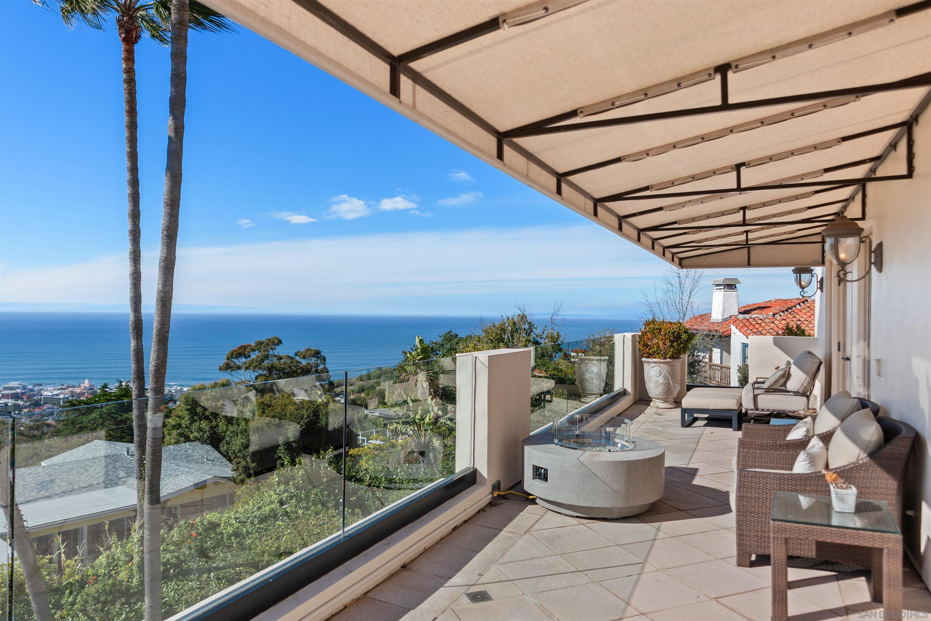 Detail Gallery Image 22 of 45 For 7304  Encelia Dr, La Jolla,  CA 92037 - 6 Beds | 7/2 Baths