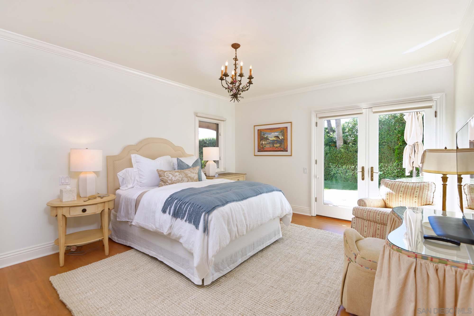 Detail Gallery Image 31 of 45 For 7304  Encelia Dr, La Jolla,  CA 92037 - 6 Beds | 7/2 Baths