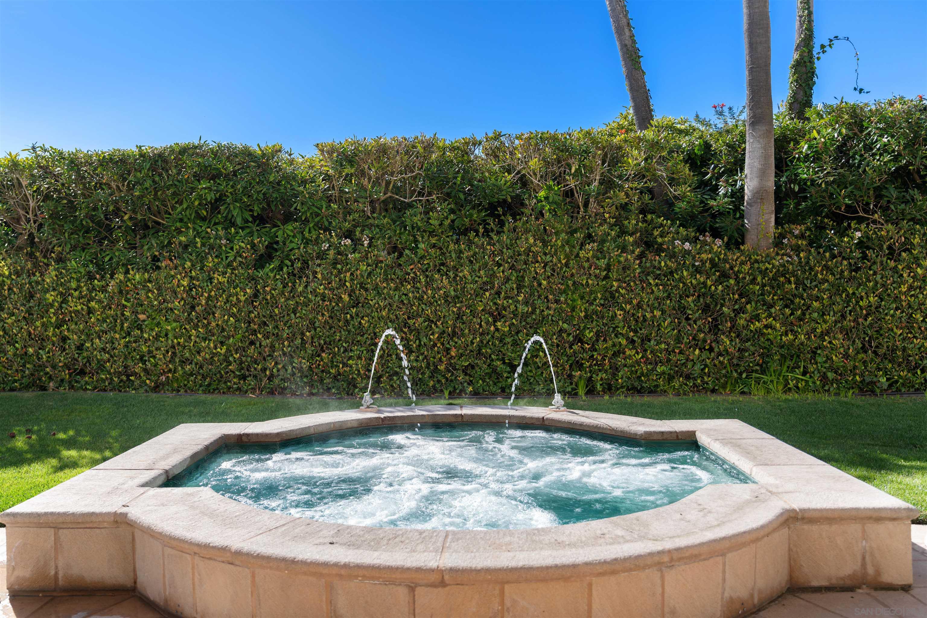 Detail Gallery Image 39 of 45 For 7304  Encelia Dr, La Jolla,  CA 92037 - 6 Beds | 7/2 Baths