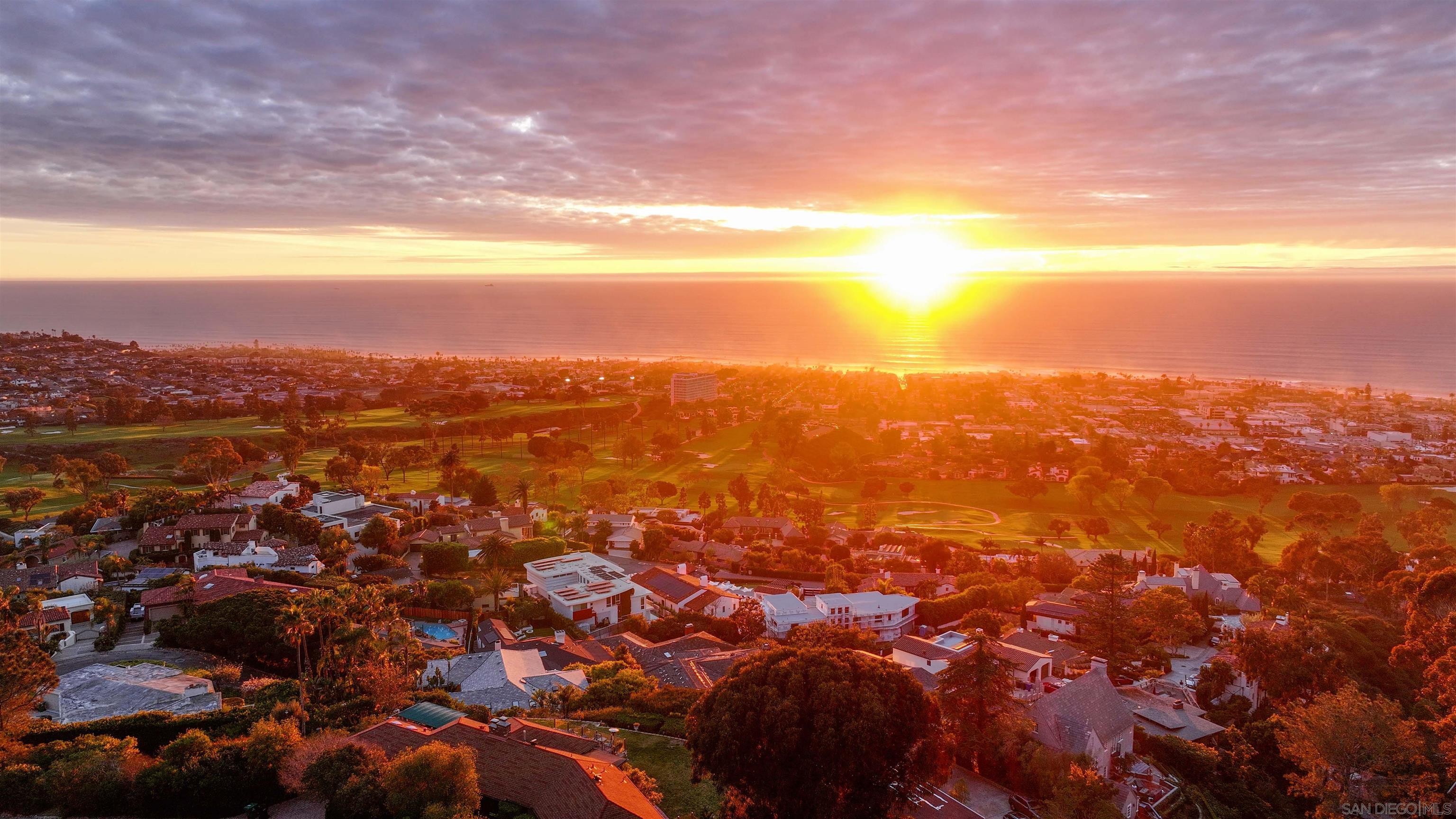 Detail Gallery Image 41 of 45 For 7304  Encelia Dr, La Jolla,  CA 92037 - 6 Beds | 7/2 Baths