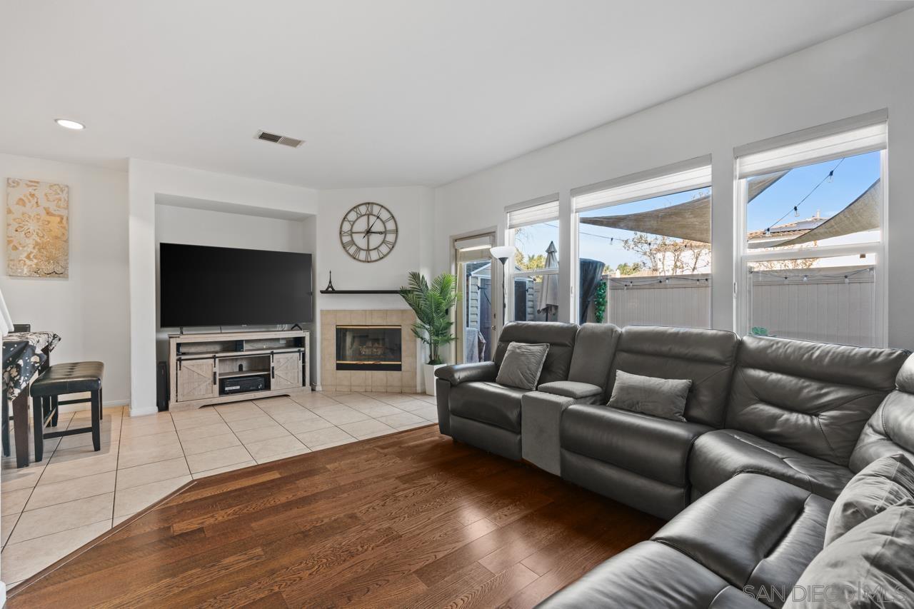 Detail Gallery Image 19 of 50 For 6373  Avenida De Las Vistas  #3,  San Diego,  CA 92154 - 3 Beds | 2/1 Baths