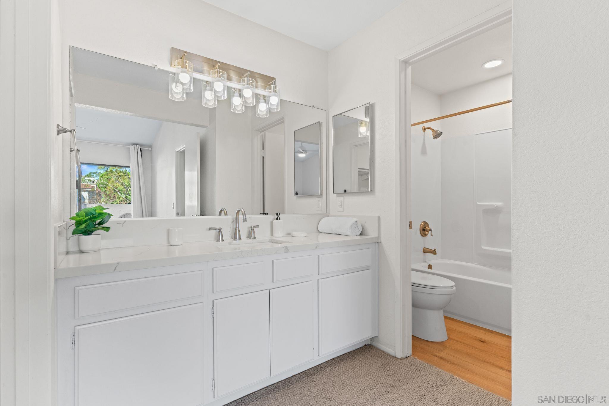 Detail Gallery Image 16 of 27 For 7640  Palmilla Dr  #104,  San Diego,  CA 92122 - 2 Beds | 2 Baths