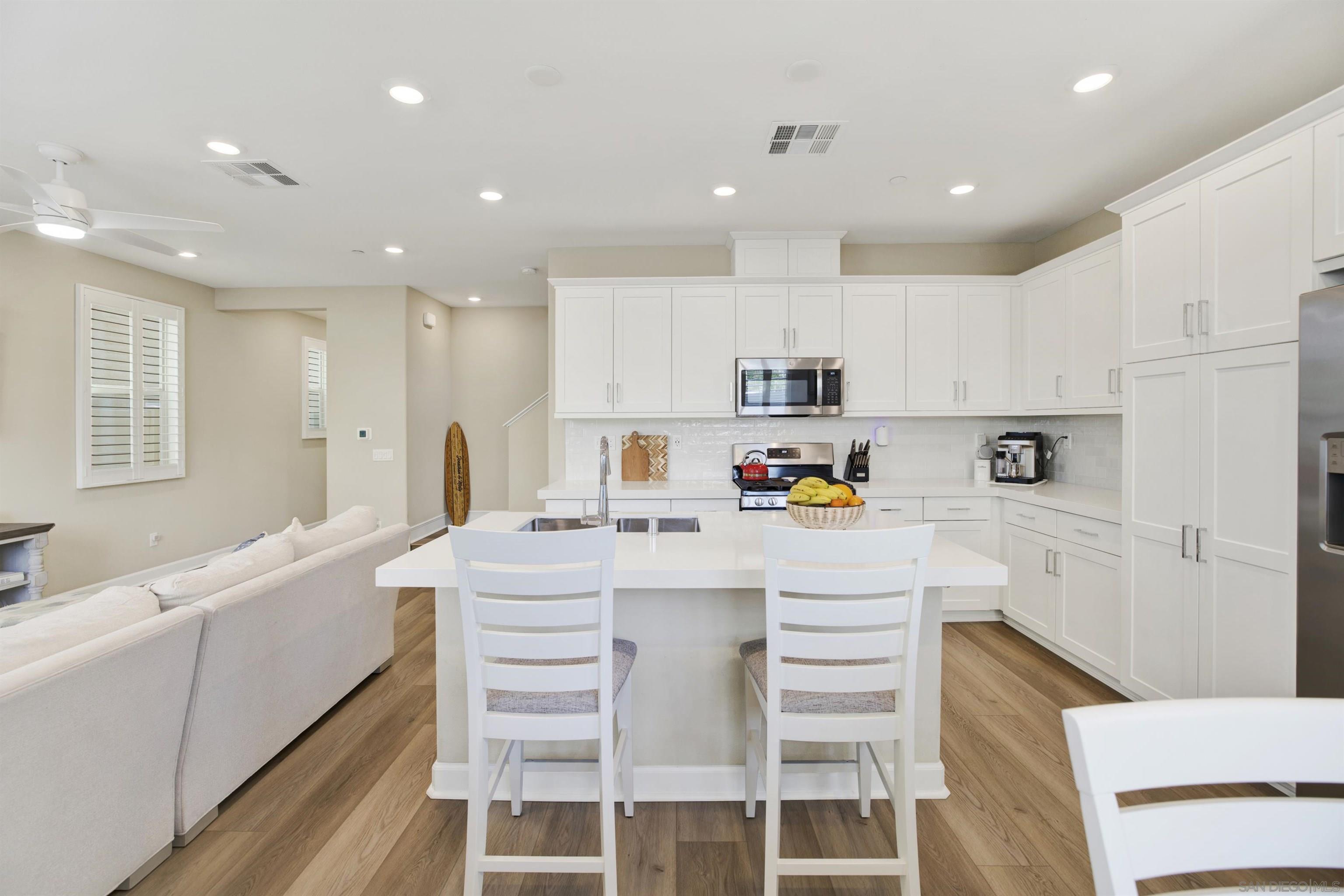 Detail Gallery Image 11 of 52 For 1646  Carol Lee Ln, Escondido,  CA 92026 - 3 Beds | 2/1 Baths