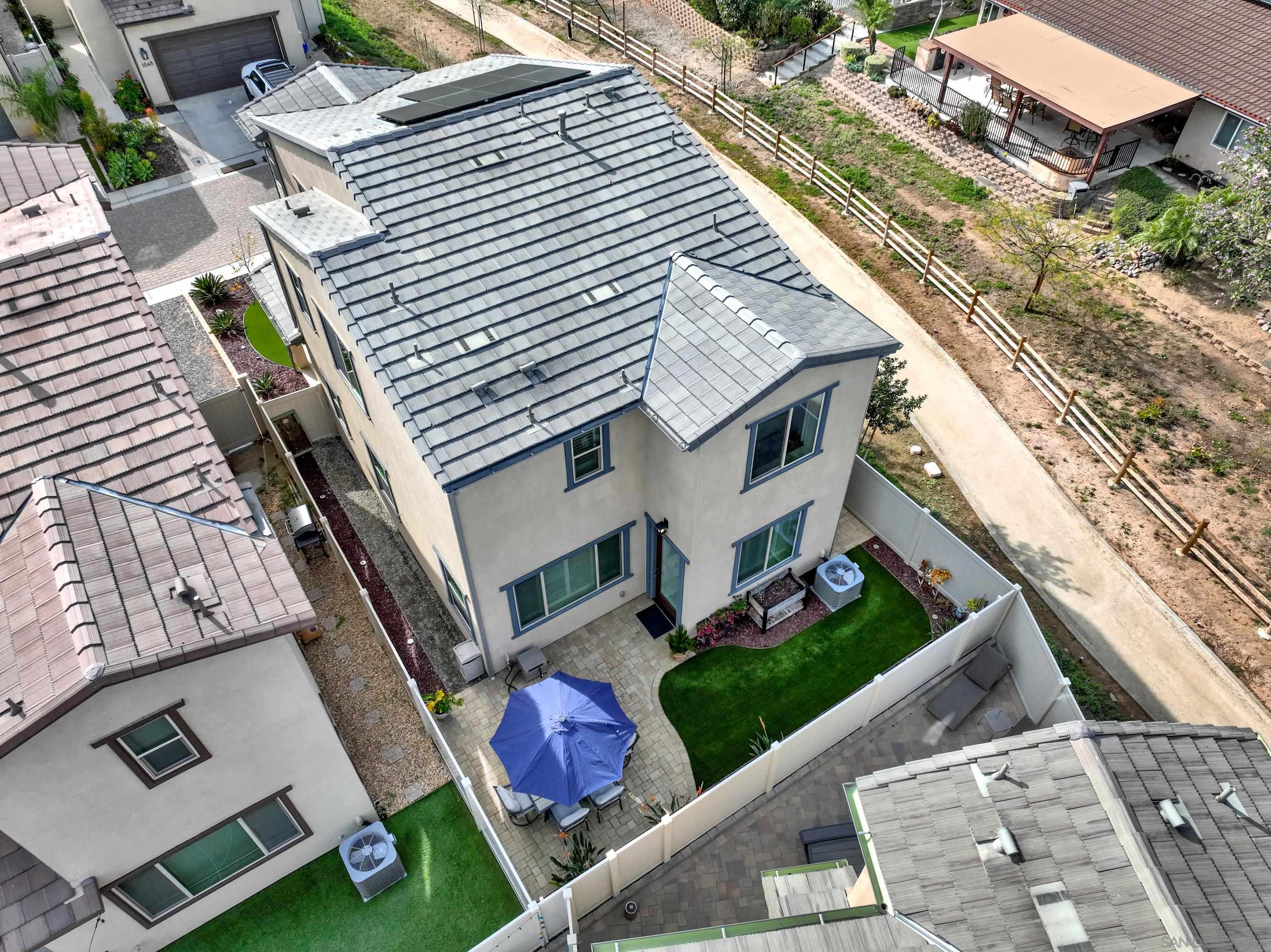 Detail Gallery Image 35 of 52 For 1646  Carol Lee Ln, Escondido,  CA 92026 - 3 Beds | 2/1 Baths