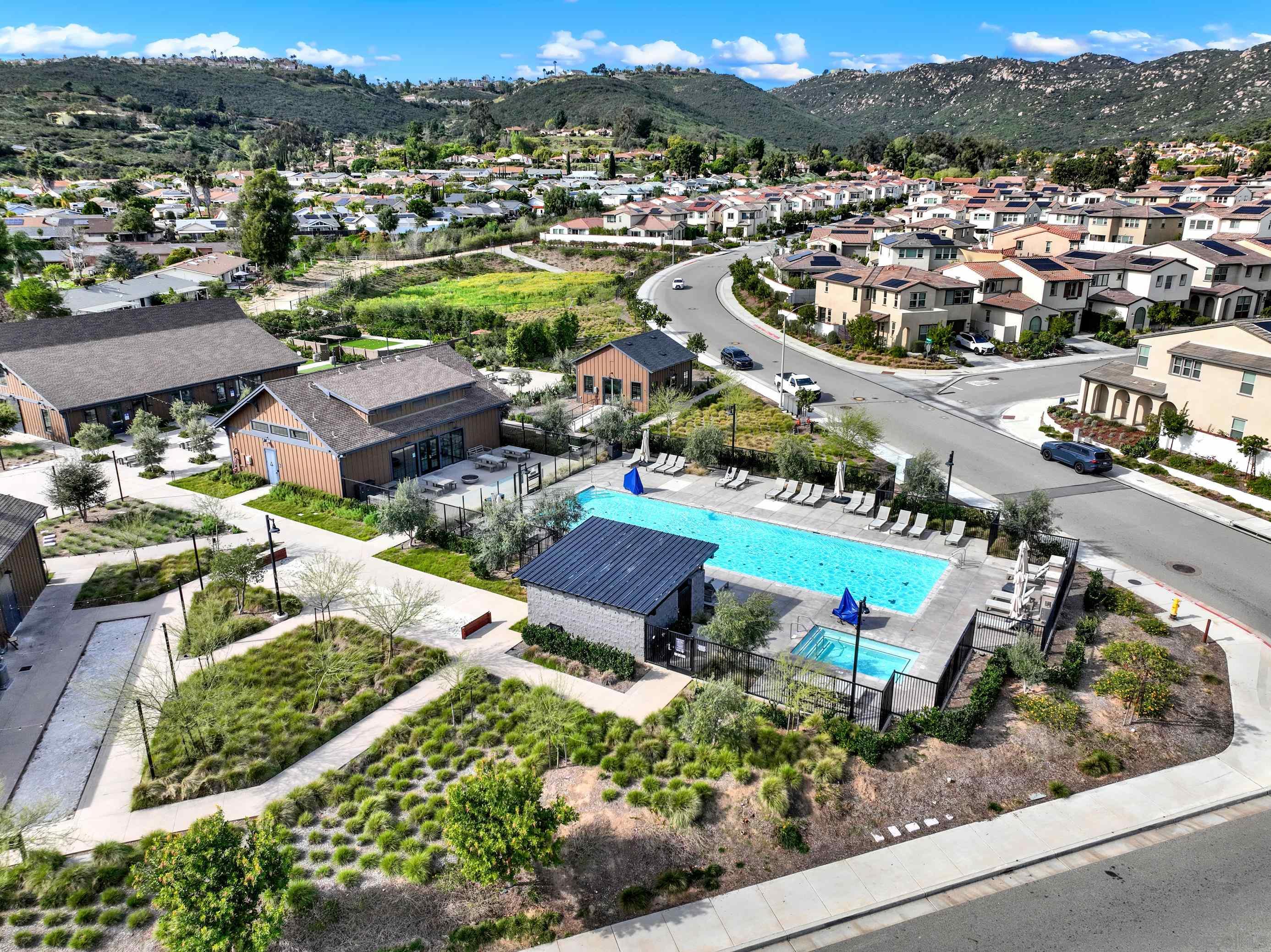 Detail Gallery Image 43 of 52 For 1646  Carol Lee Ln, Escondido,  CA 92026 - 3 Beds | 2/1 Baths