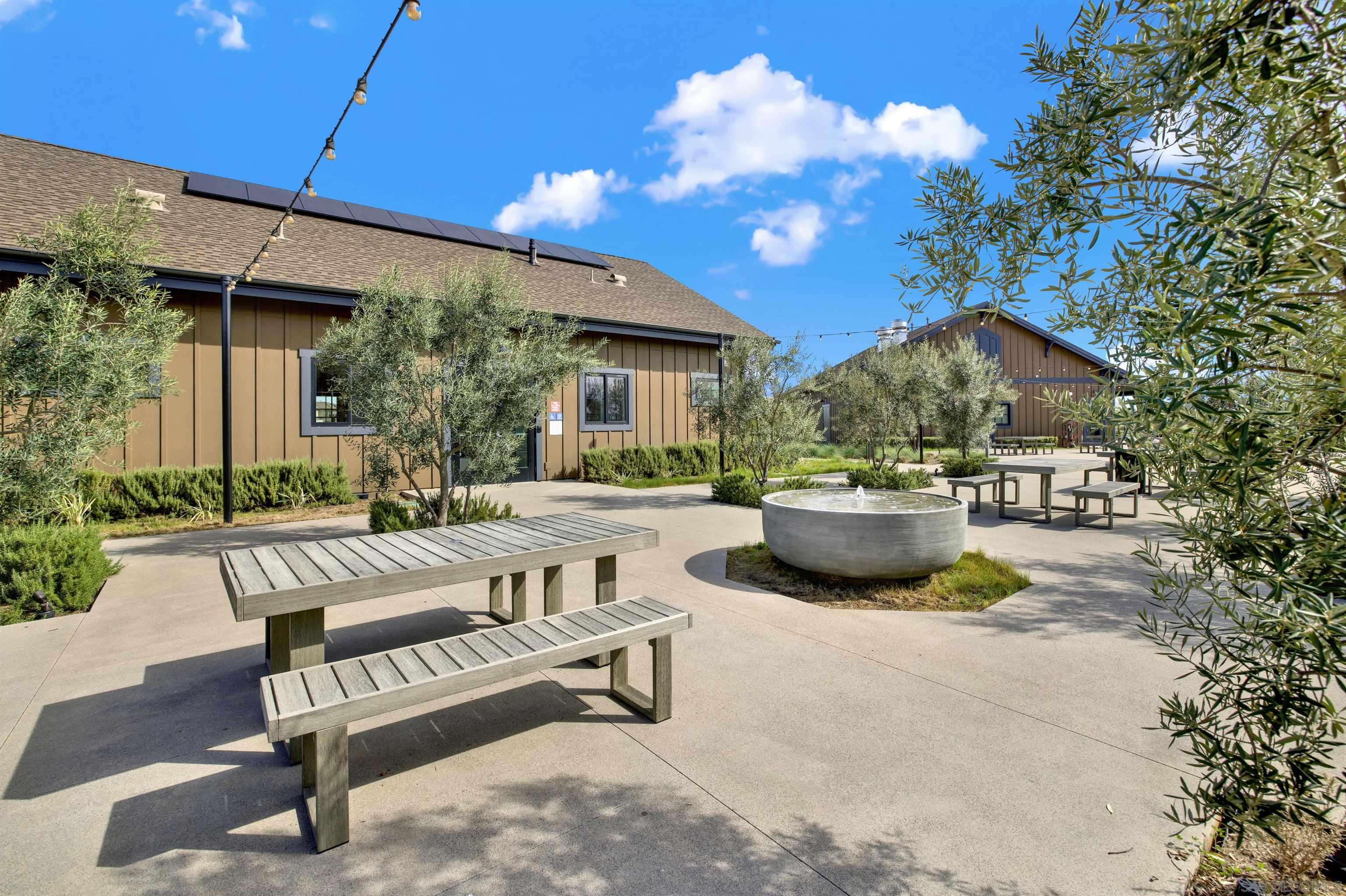 Detail Gallery Image 48 of 52 For 1646  Carol Lee Ln, Escondido,  CA 92026 - 3 Beds | 2/1 Baths