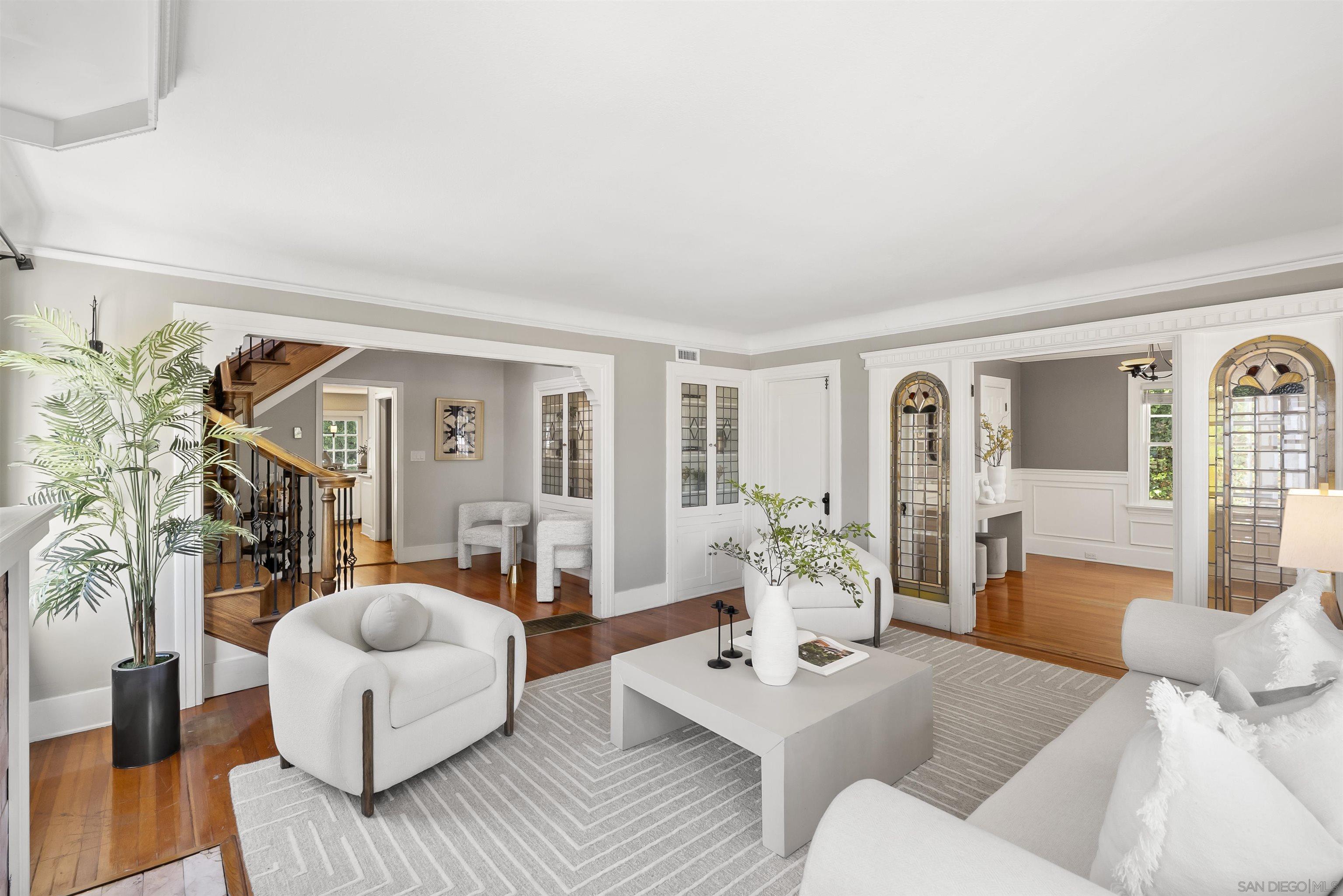 Detail Gallery Image 11 of 41 For 921  Court Way, San Diego,  CA 92103 - 4 Beds | 4 Baths