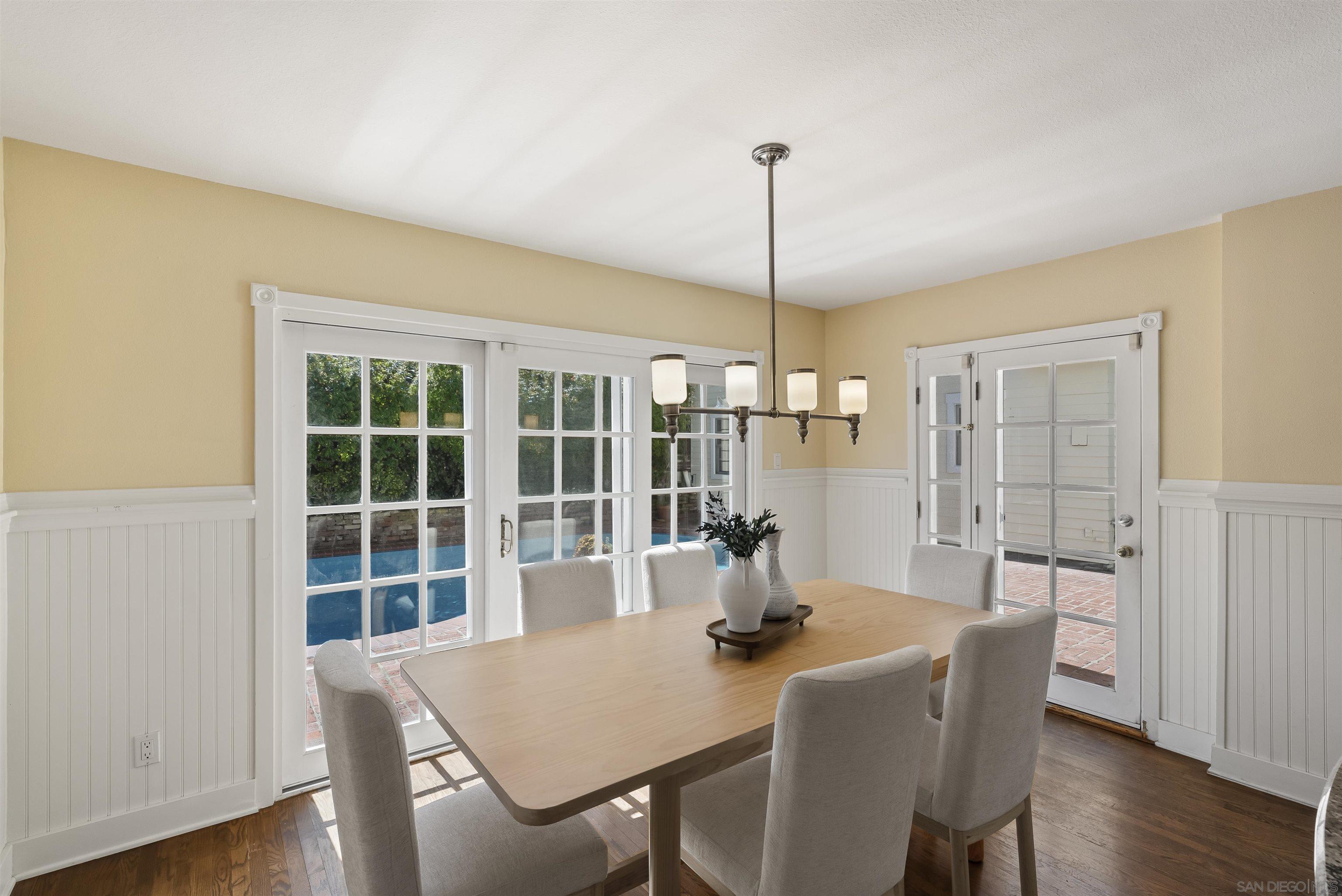 Detail Gallery Image 16 of 41 For 921  Court Way, San Diego,  CA 92103 - 4 Beds | 4 Baths